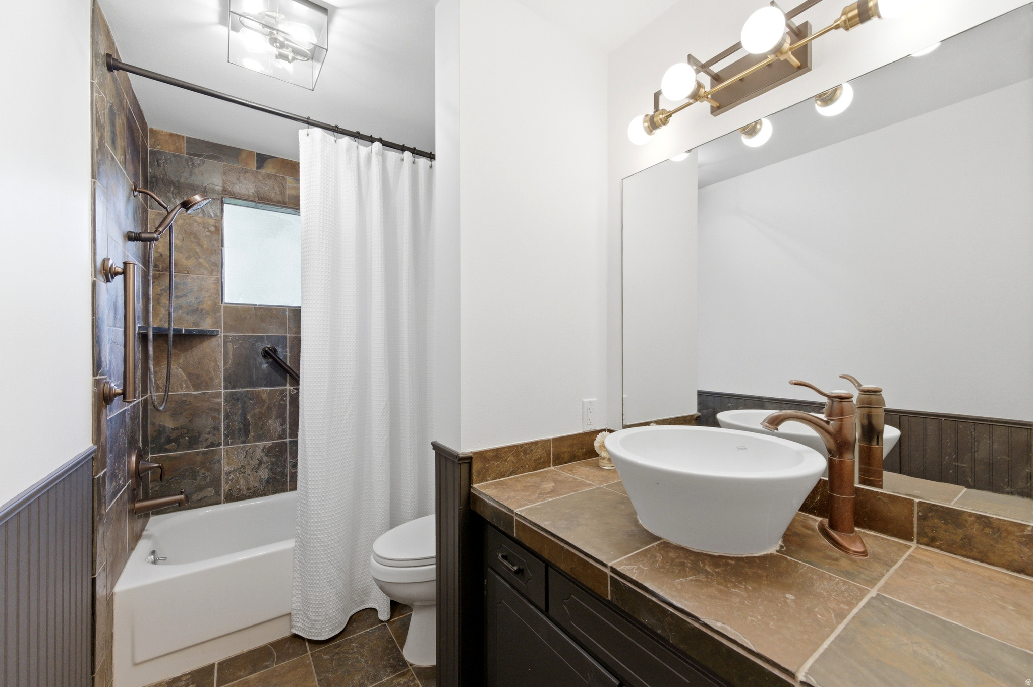 HILLSDALE HEIGHTS - Residential