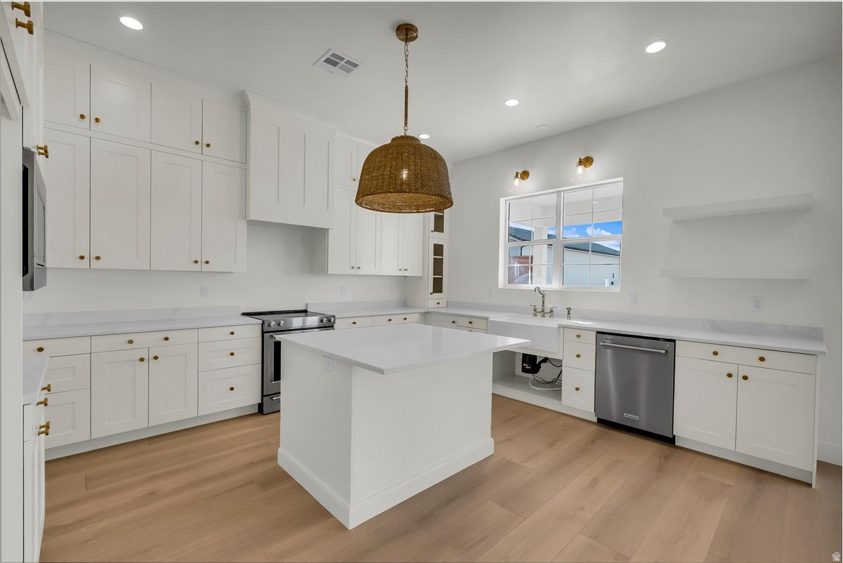 DIXIE SPRINGS F - Residential