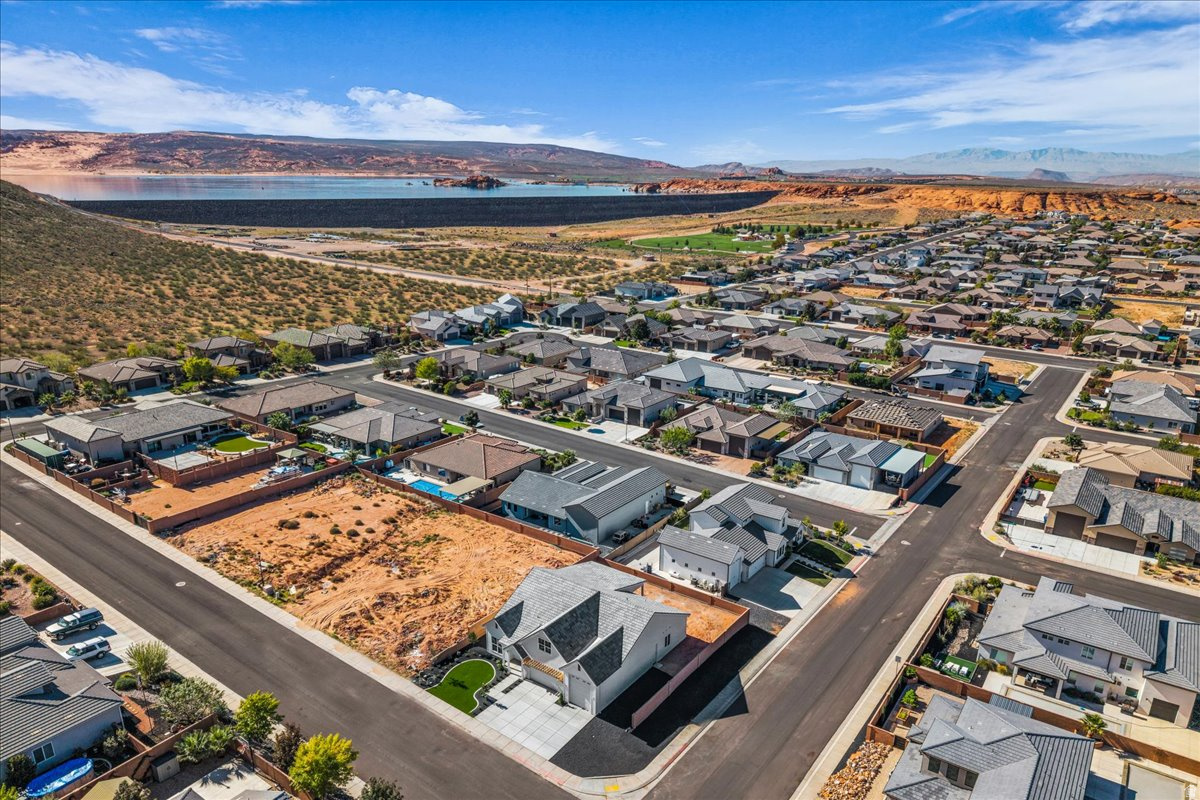 DIXIE SPRINGS F - Residential