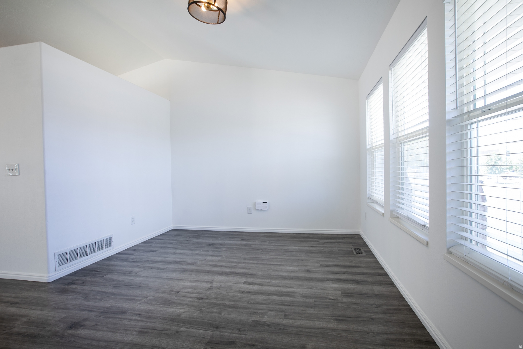 MEADOWLANDS PHASE 7 - Residential