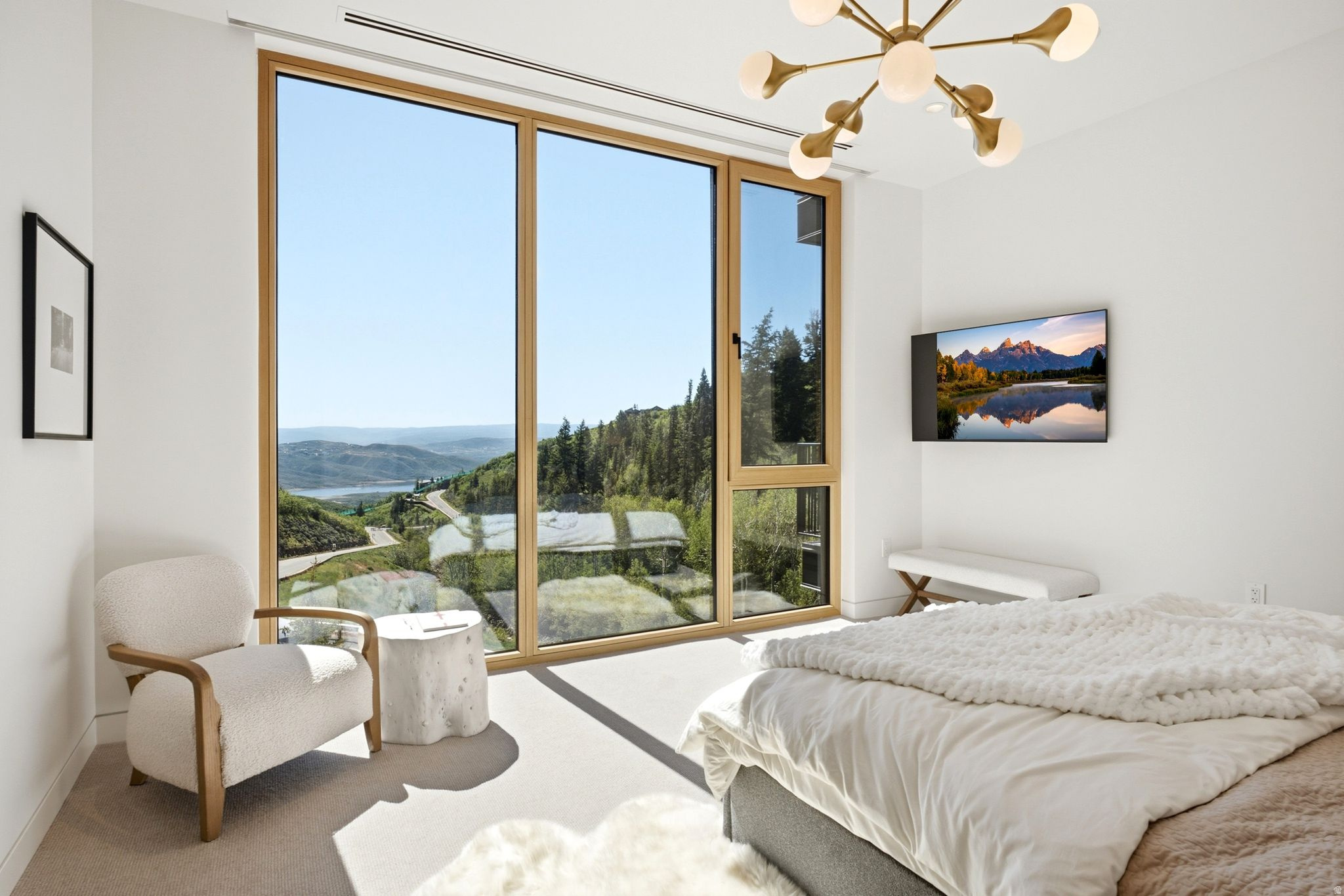 FOUNDERS PLACE - Residential