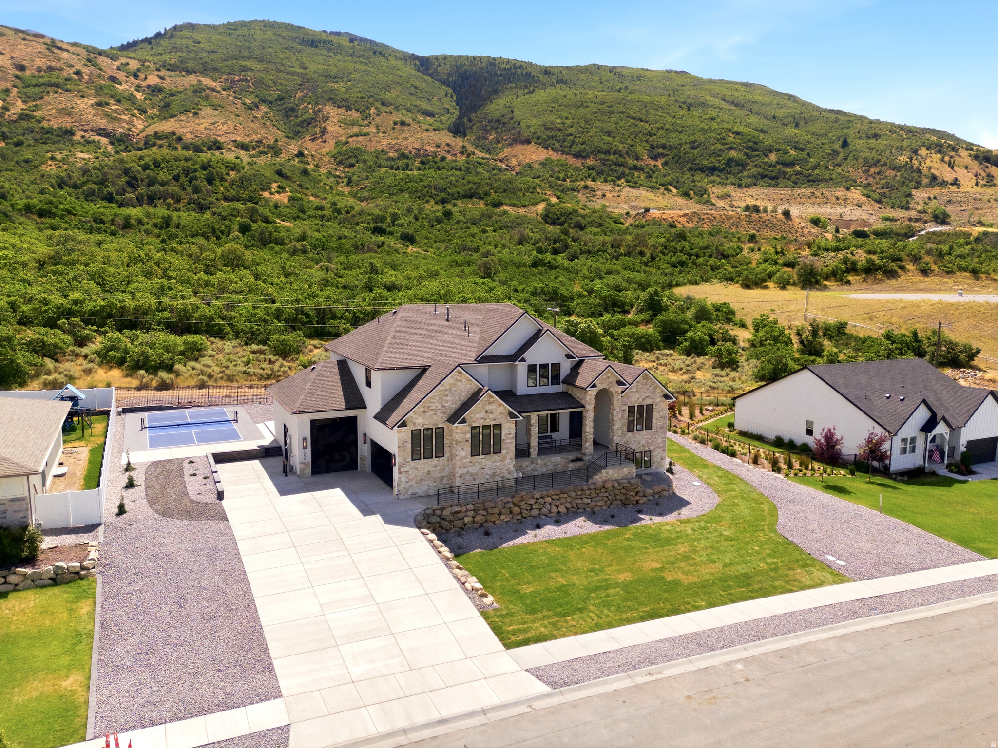 TALBOT ESTATES - Residential