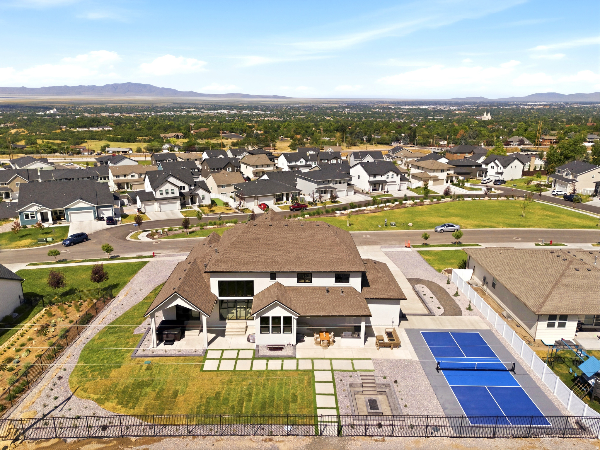 TALBOT ESTATES - Residential