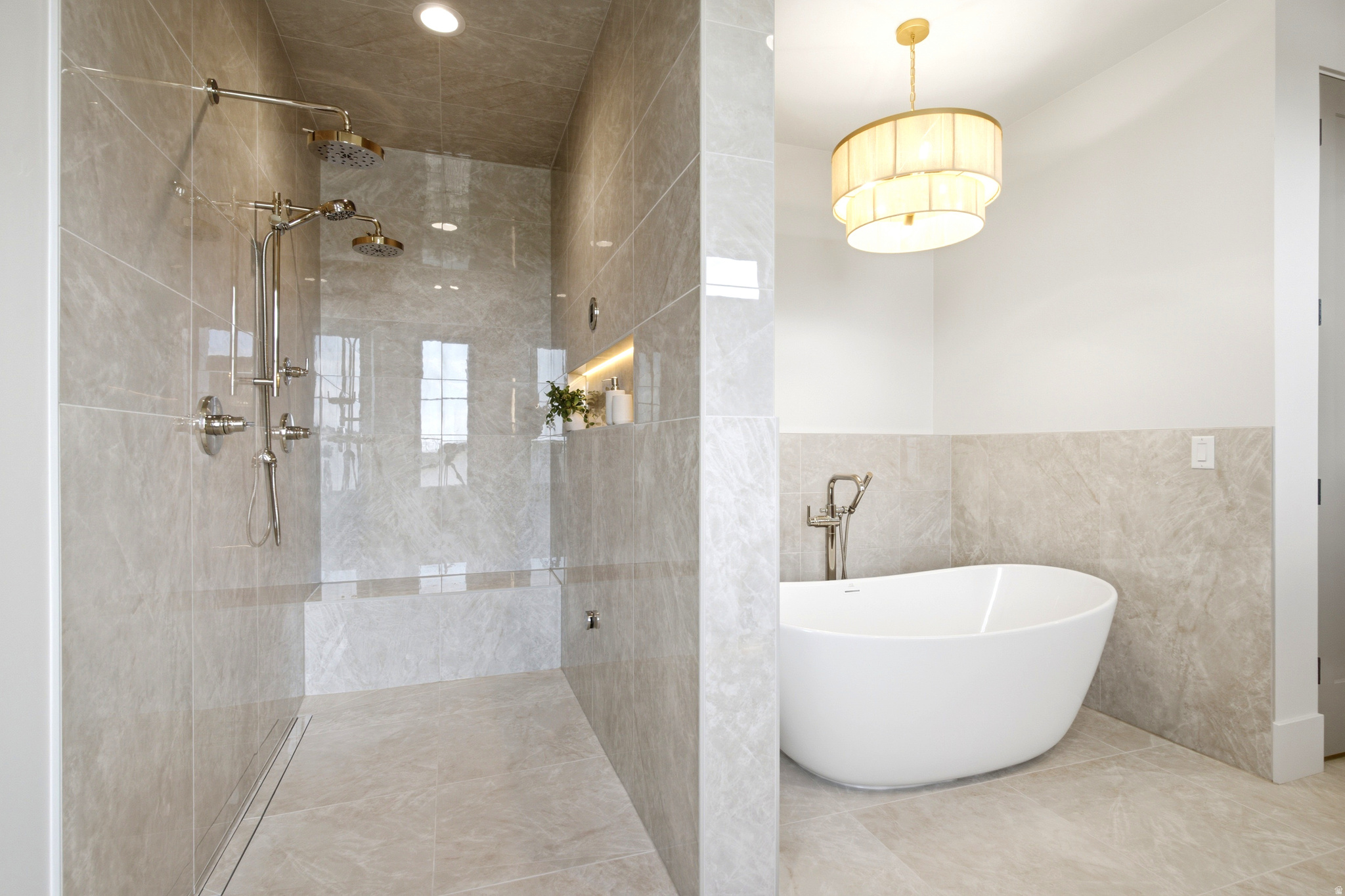 TALBOT ESTATES - Residential