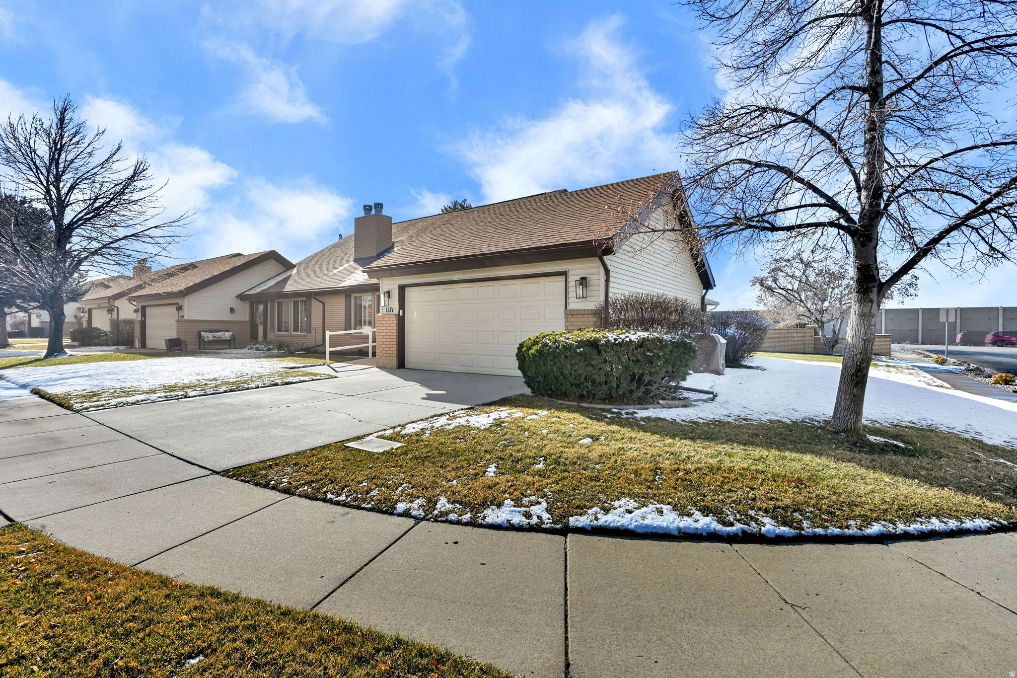 CHASE LANE VILLAGE - Residential