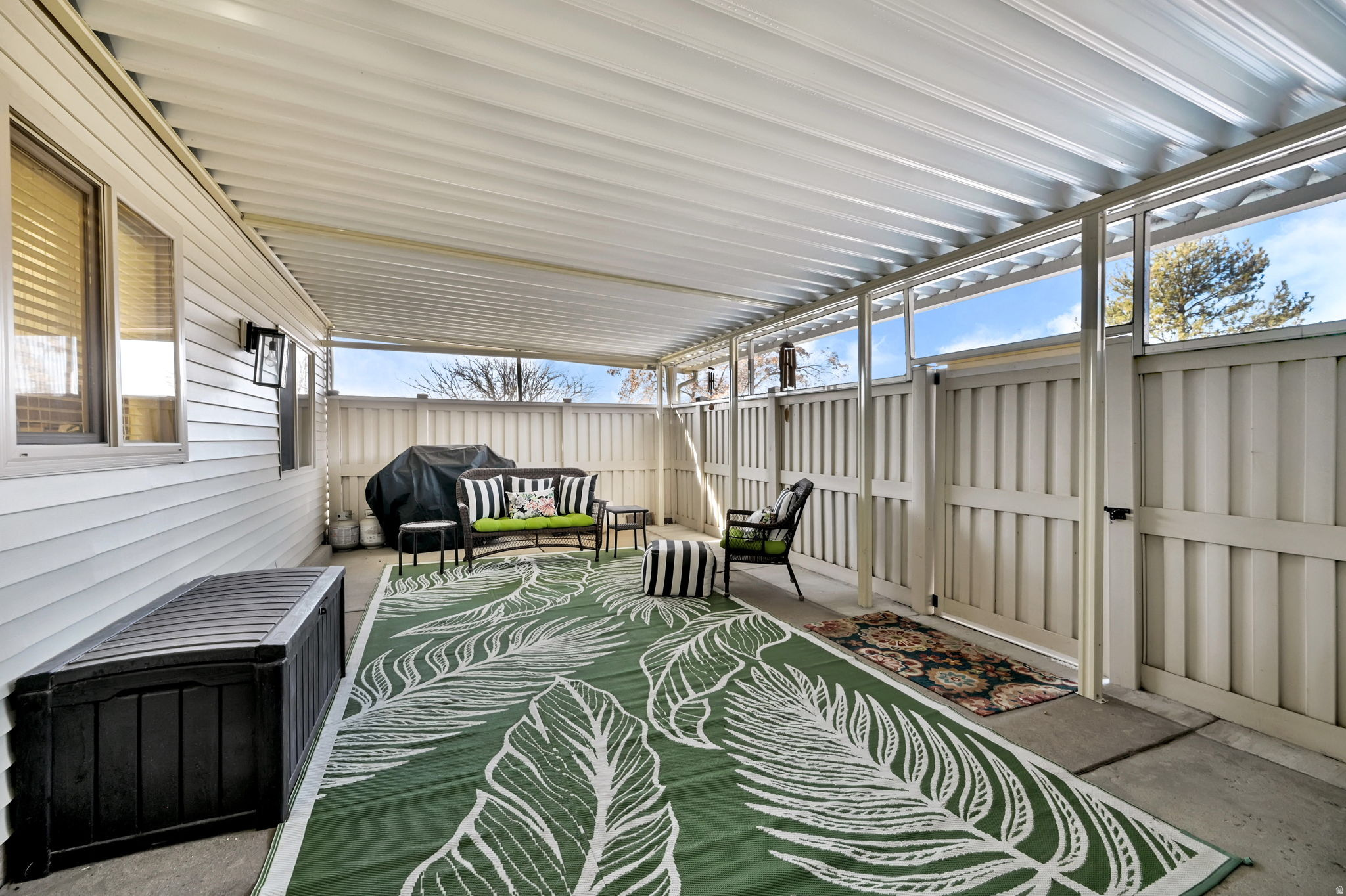 CHASE LANE VILLAGE - Residential