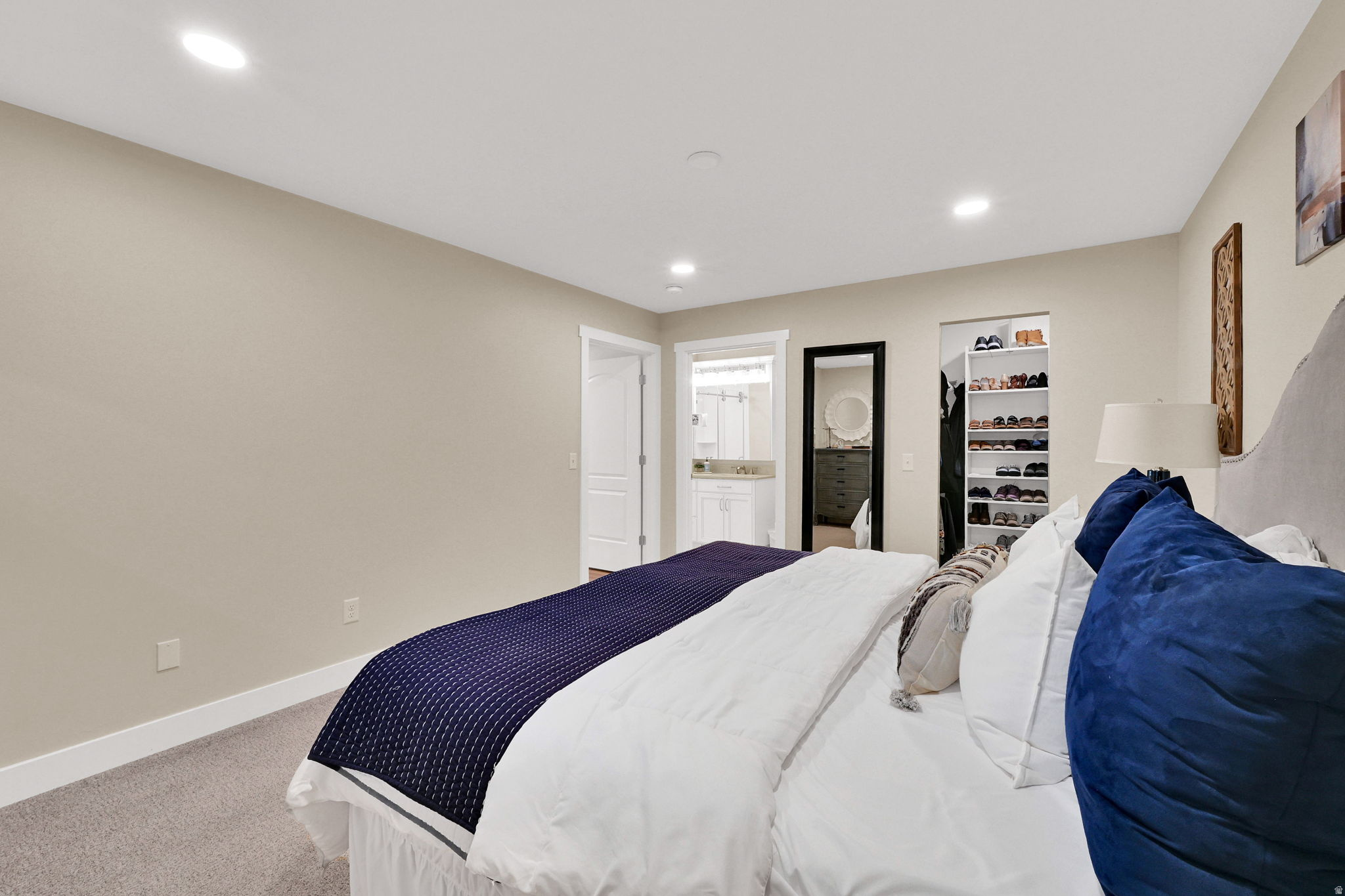 CHASE LANE VILLAGE - Residential