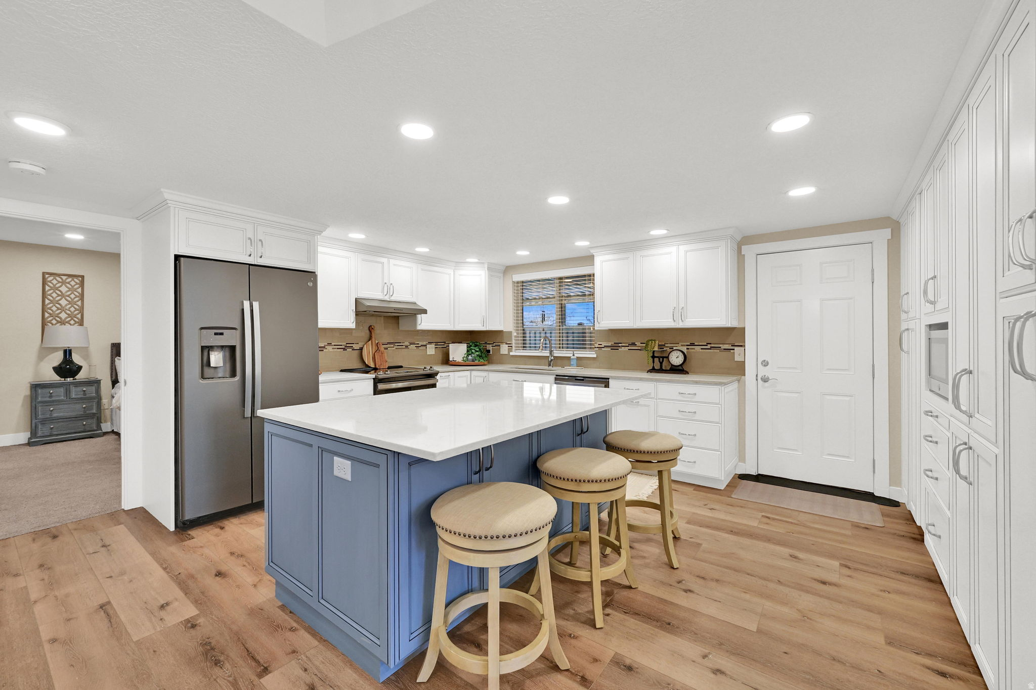 CHASE LANE VILLAGE - Residential