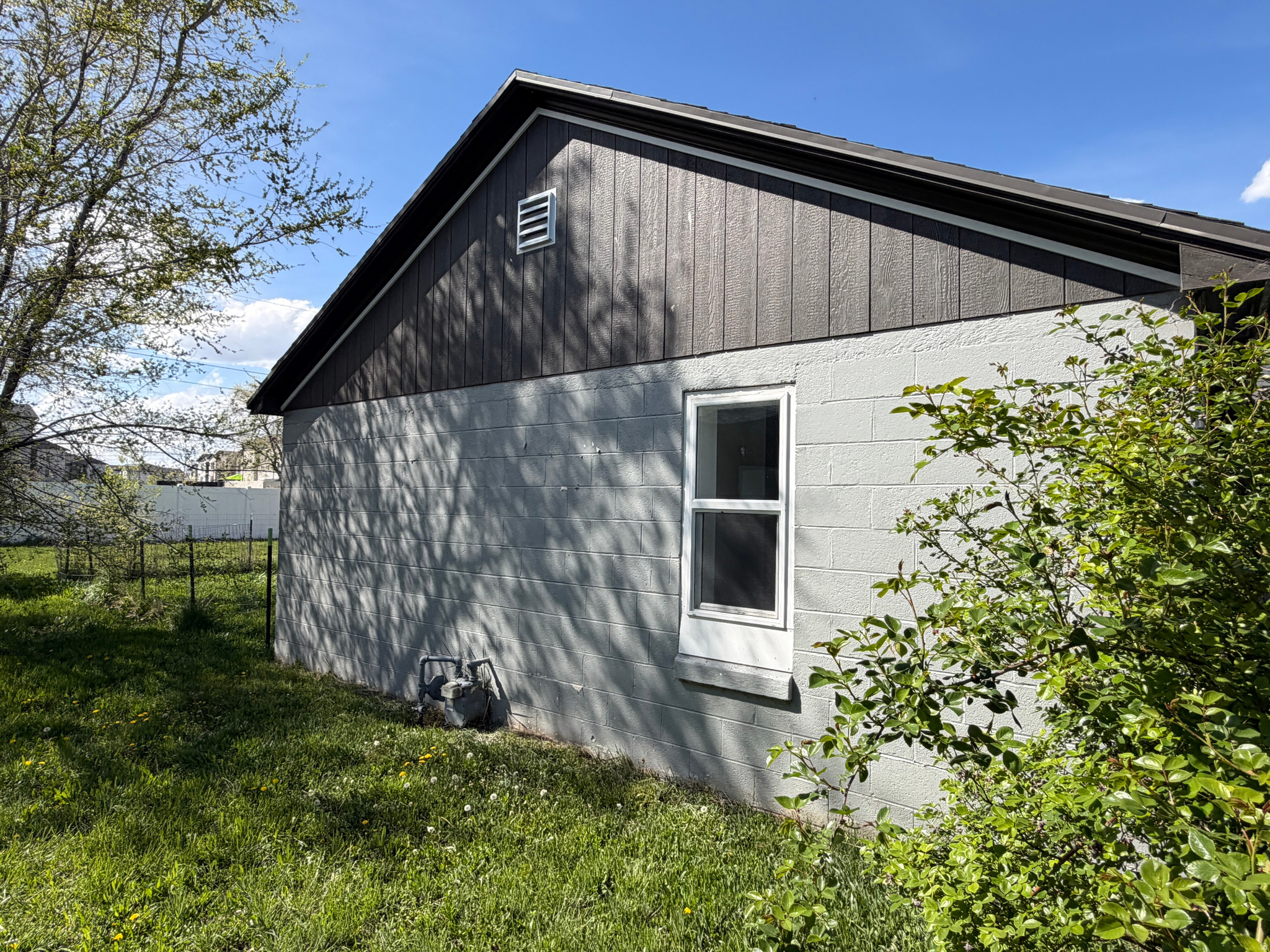 SCHRENKS WEST - Residential