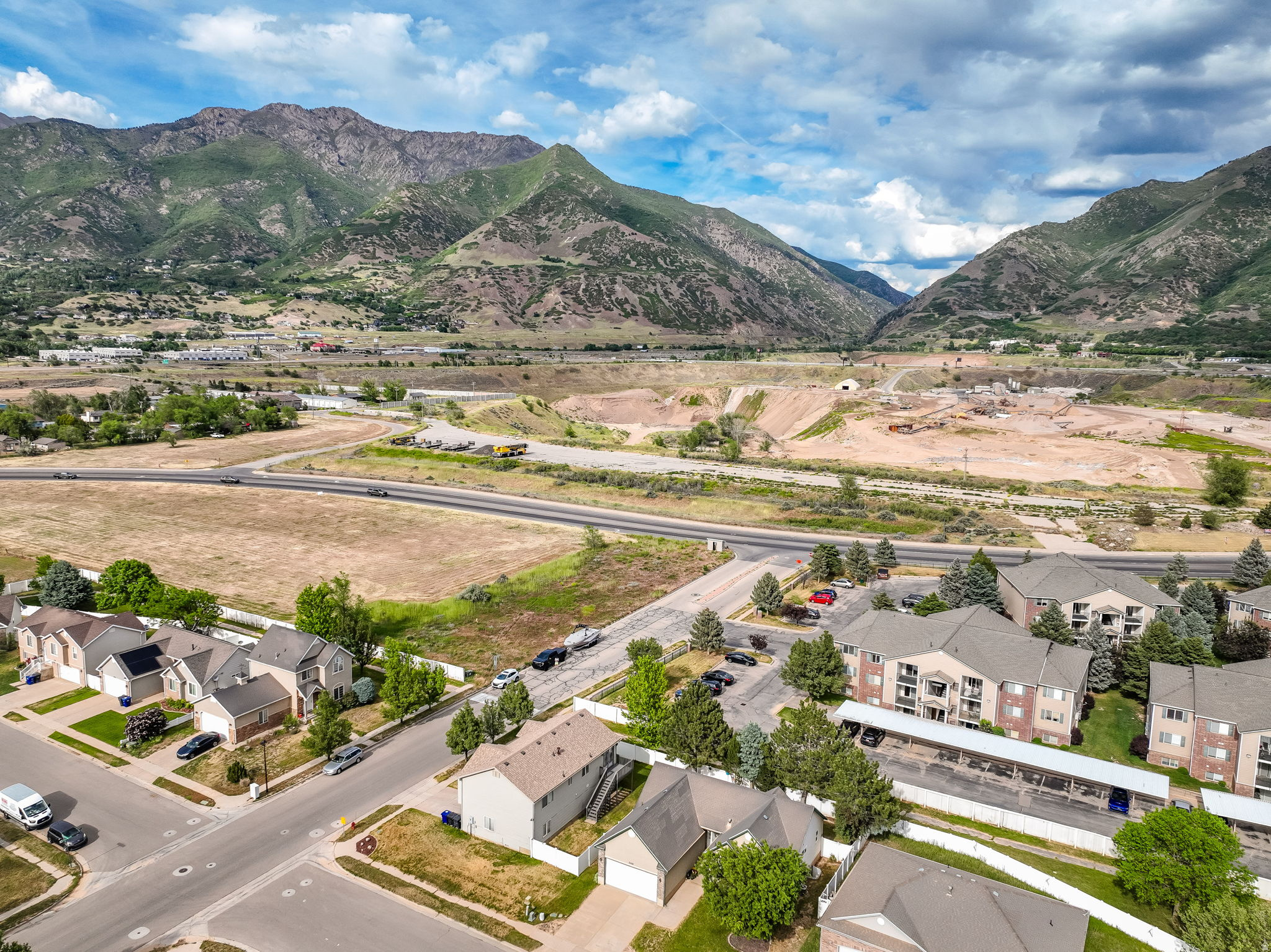 CEDAR COVE - Residential