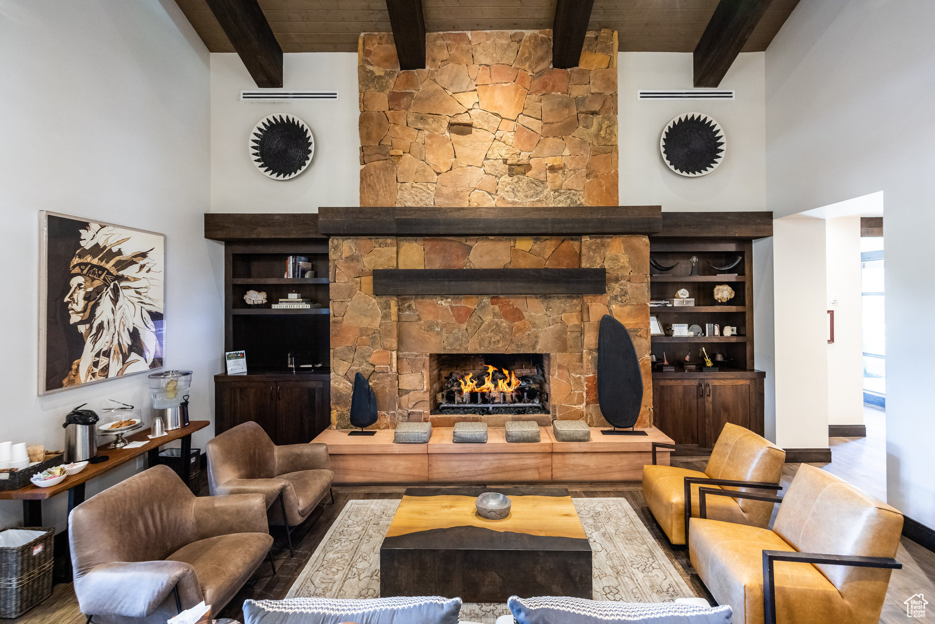 RED LEDGES - Residential
