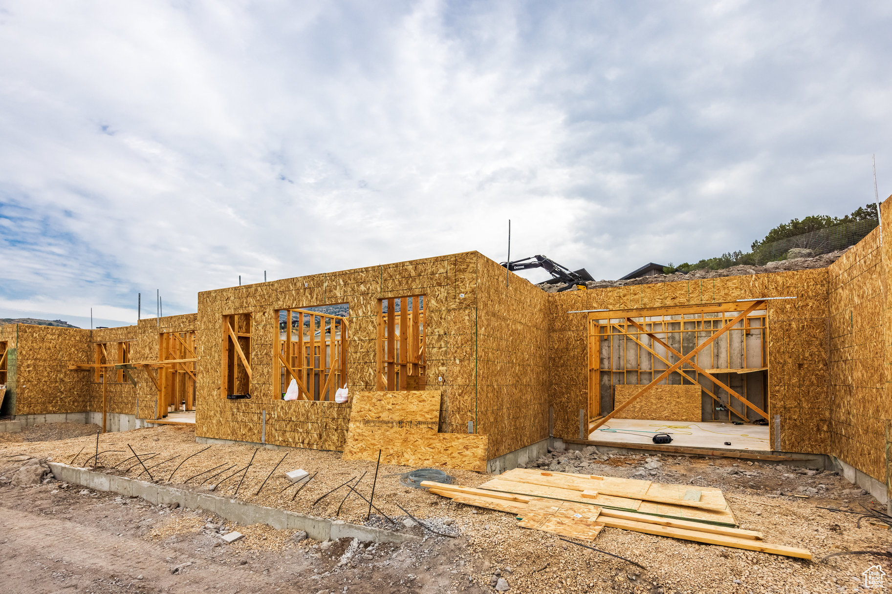 RED LEDGES - Residential