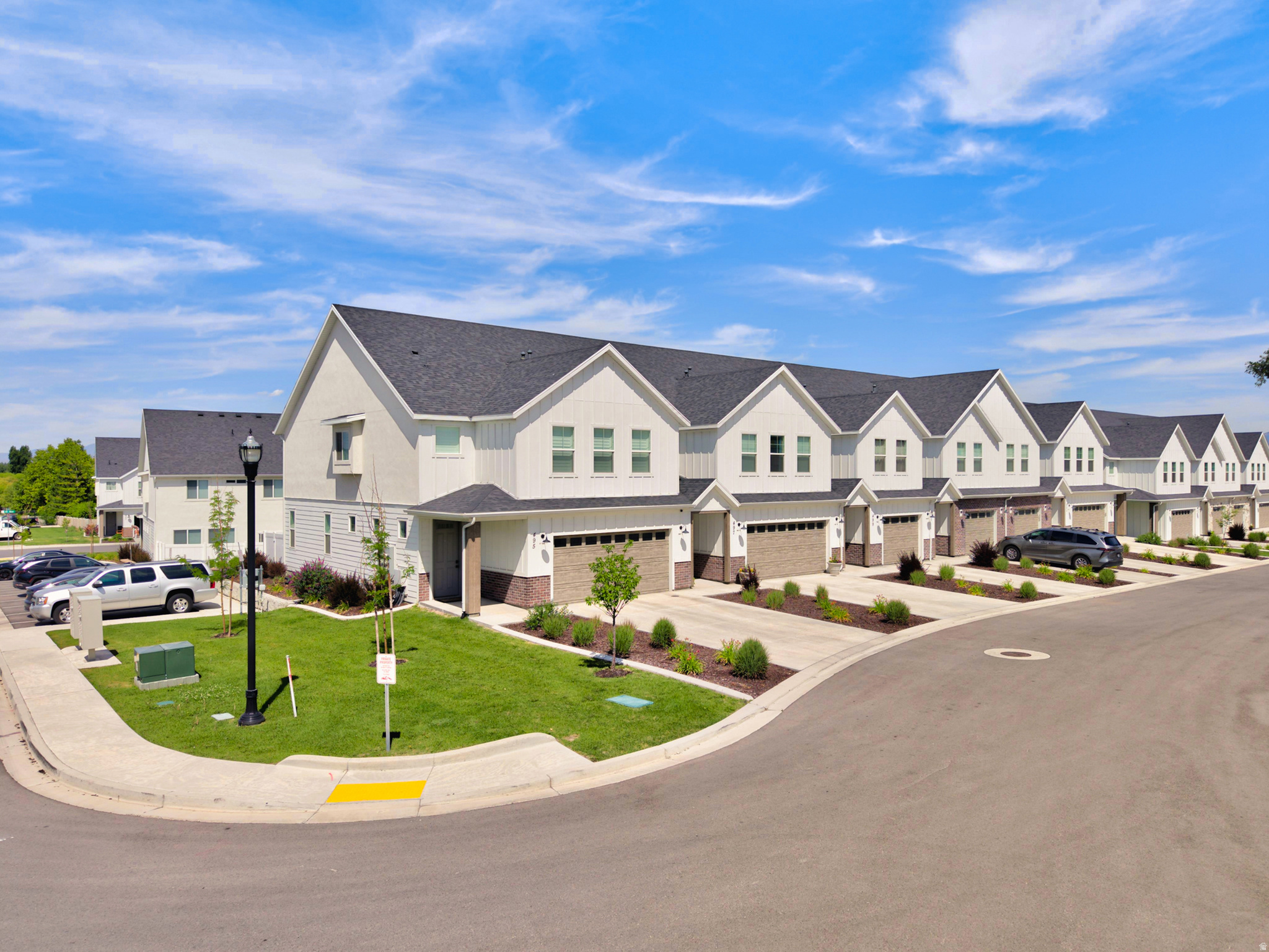 TILLA COURT - Residential