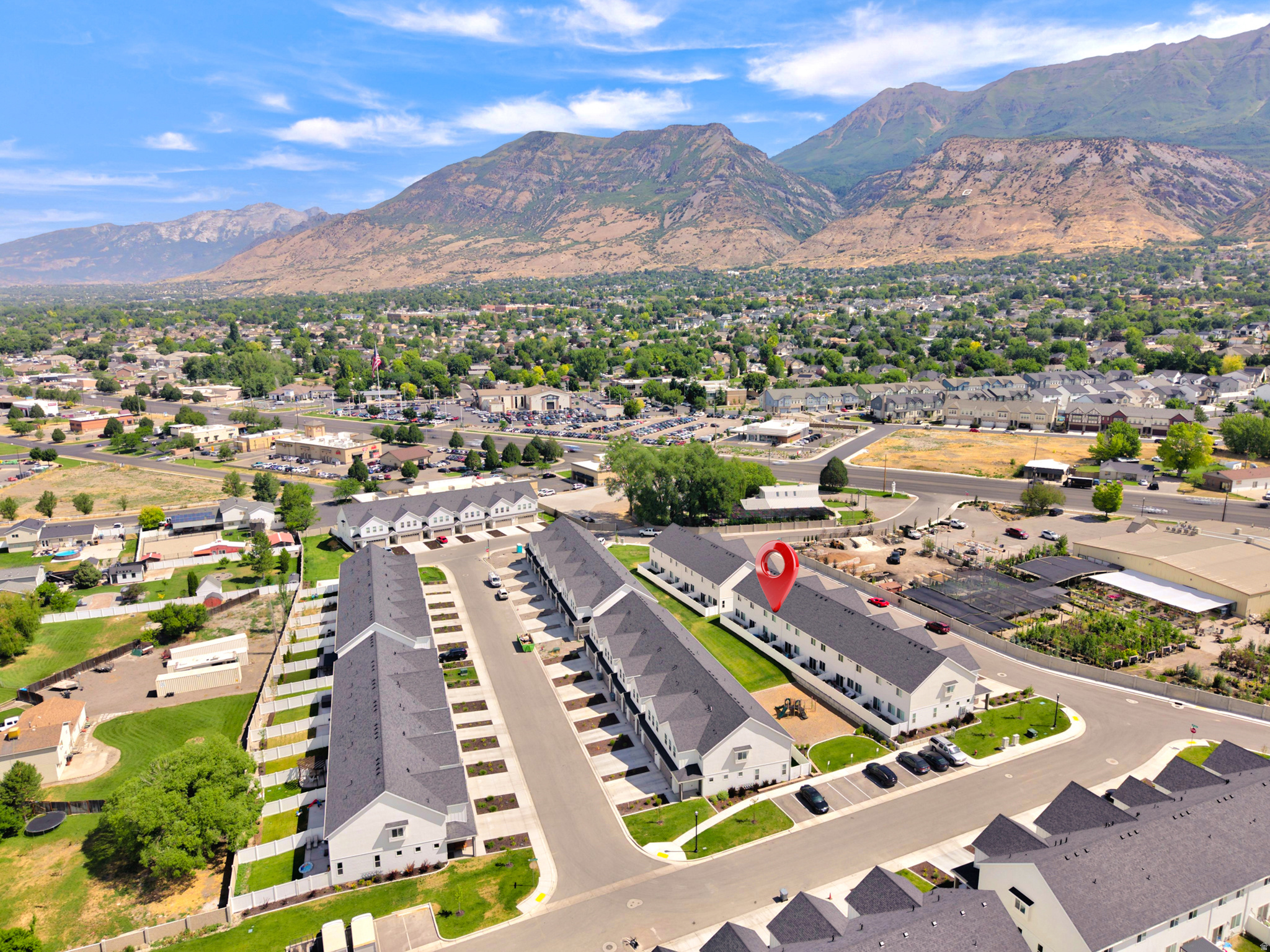 TILLA COURT - Residential