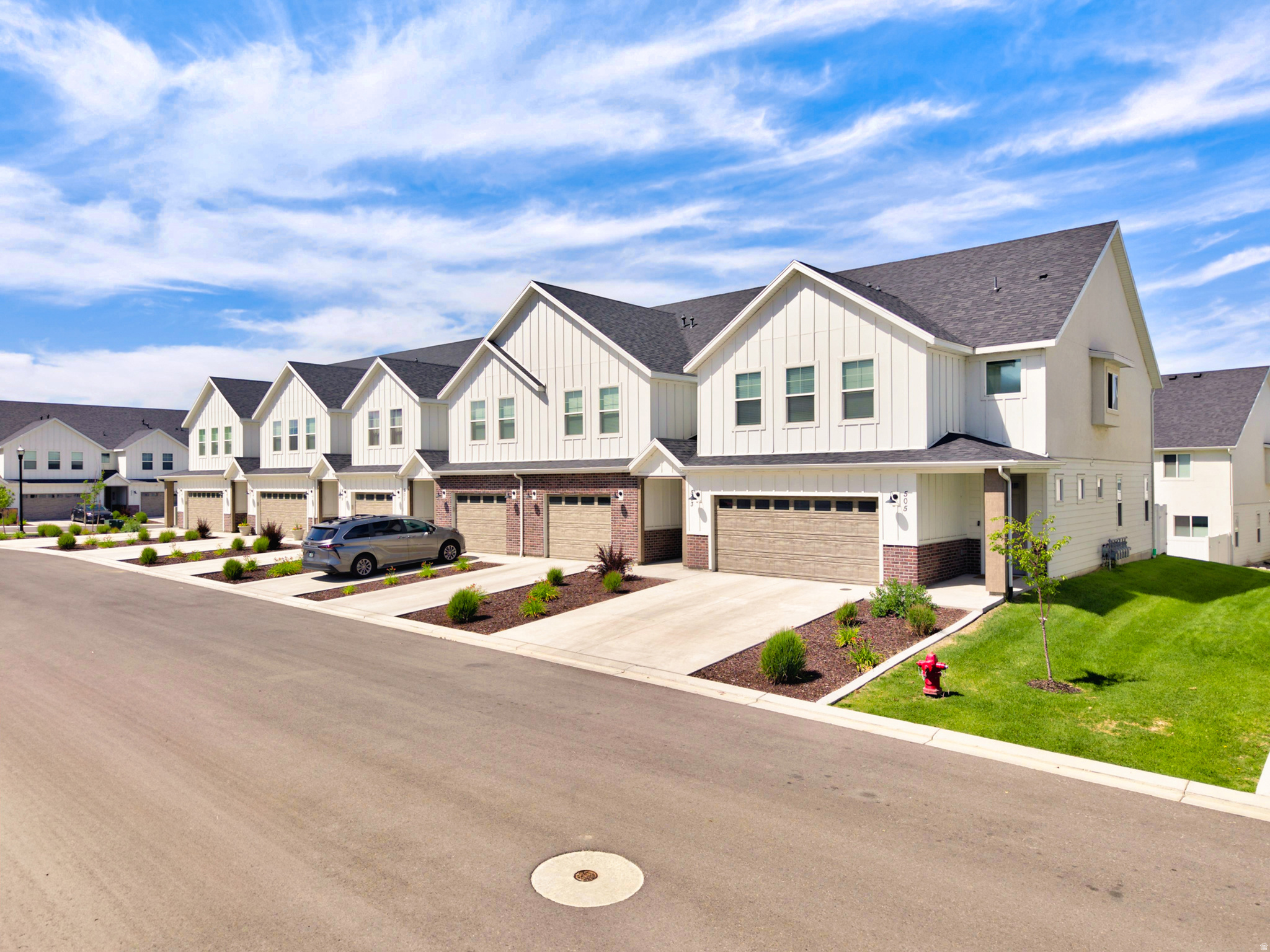 TILLA COURT - Residential