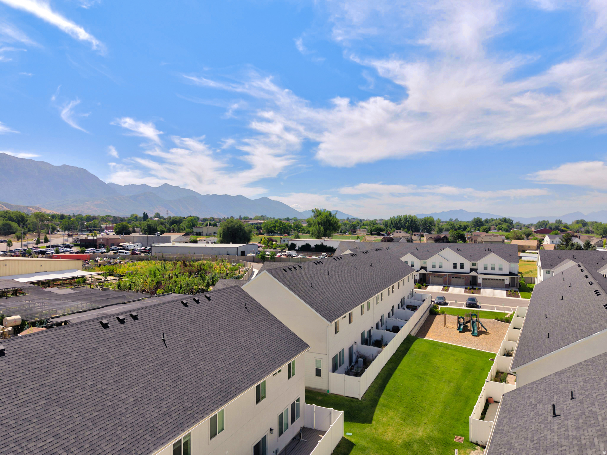 TILLA COURT - Residential