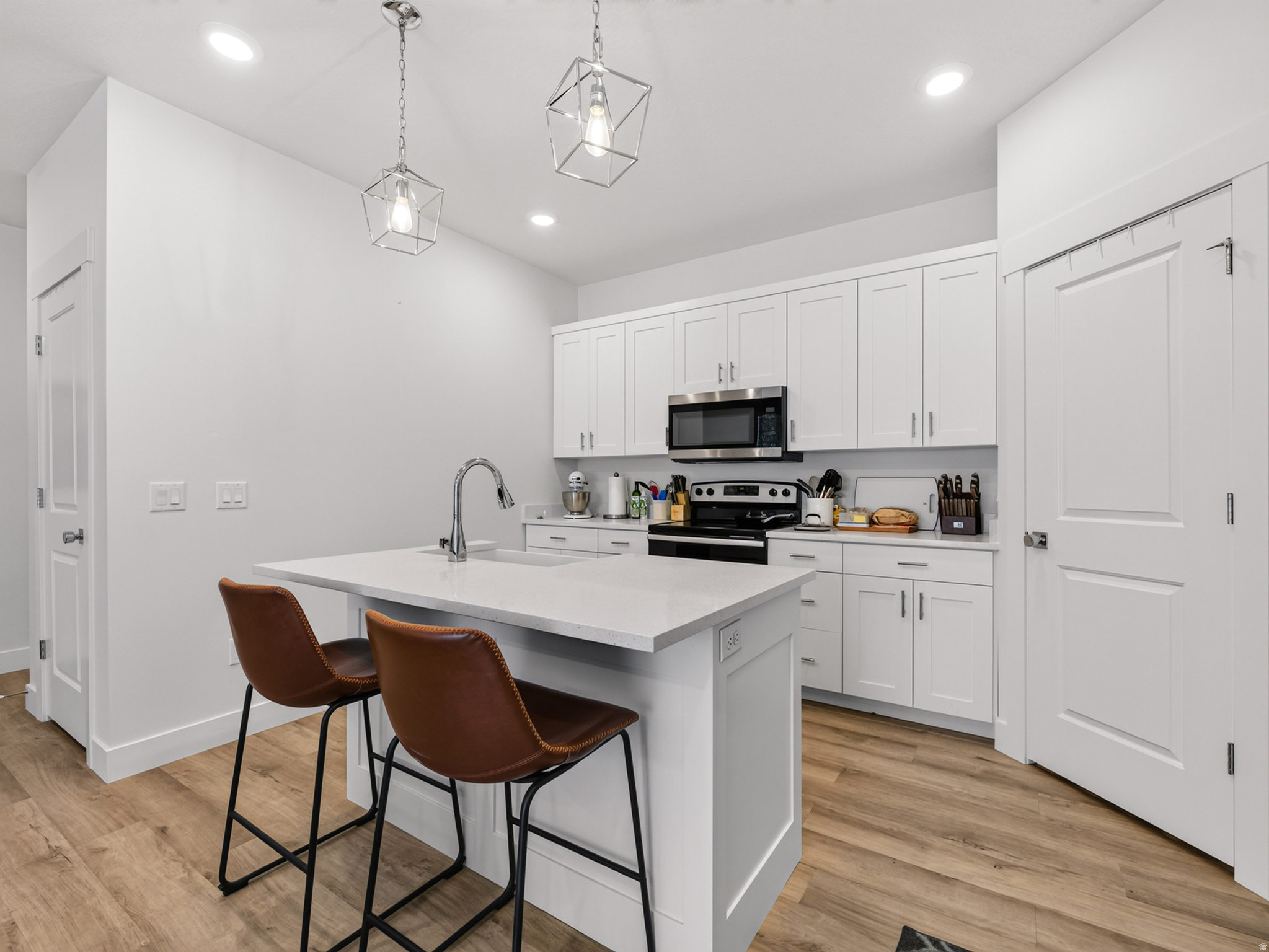 TILLA COURT - Residential