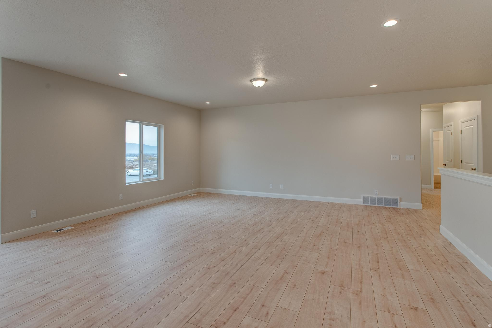 GRINDSTONE ESTATES - Residential
