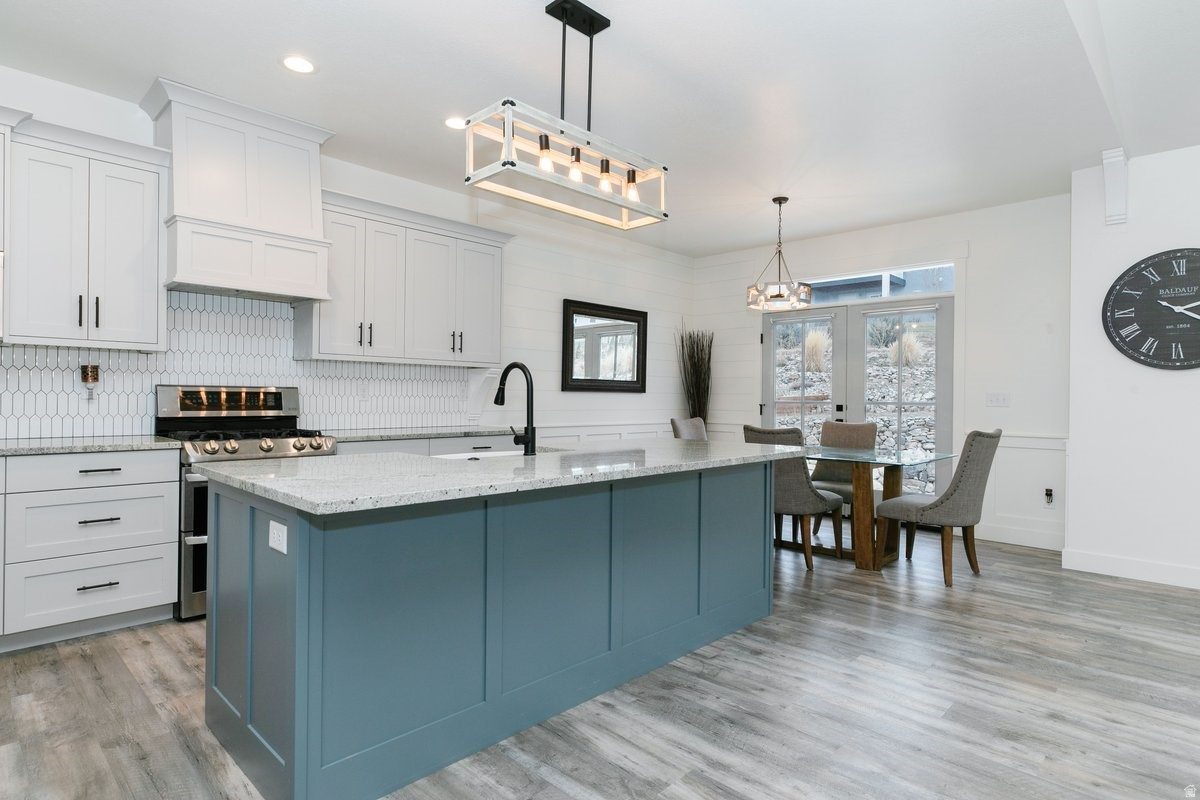 JUNIPER HOLLOW - Residential