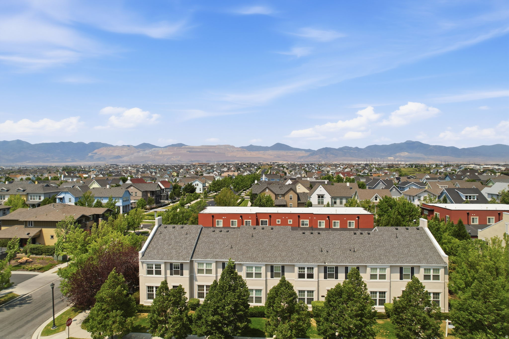 KENNECOTT - Residential