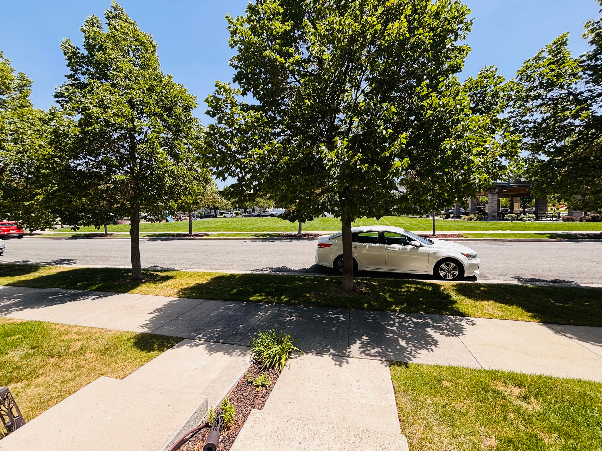 KENNECOTT - Residential