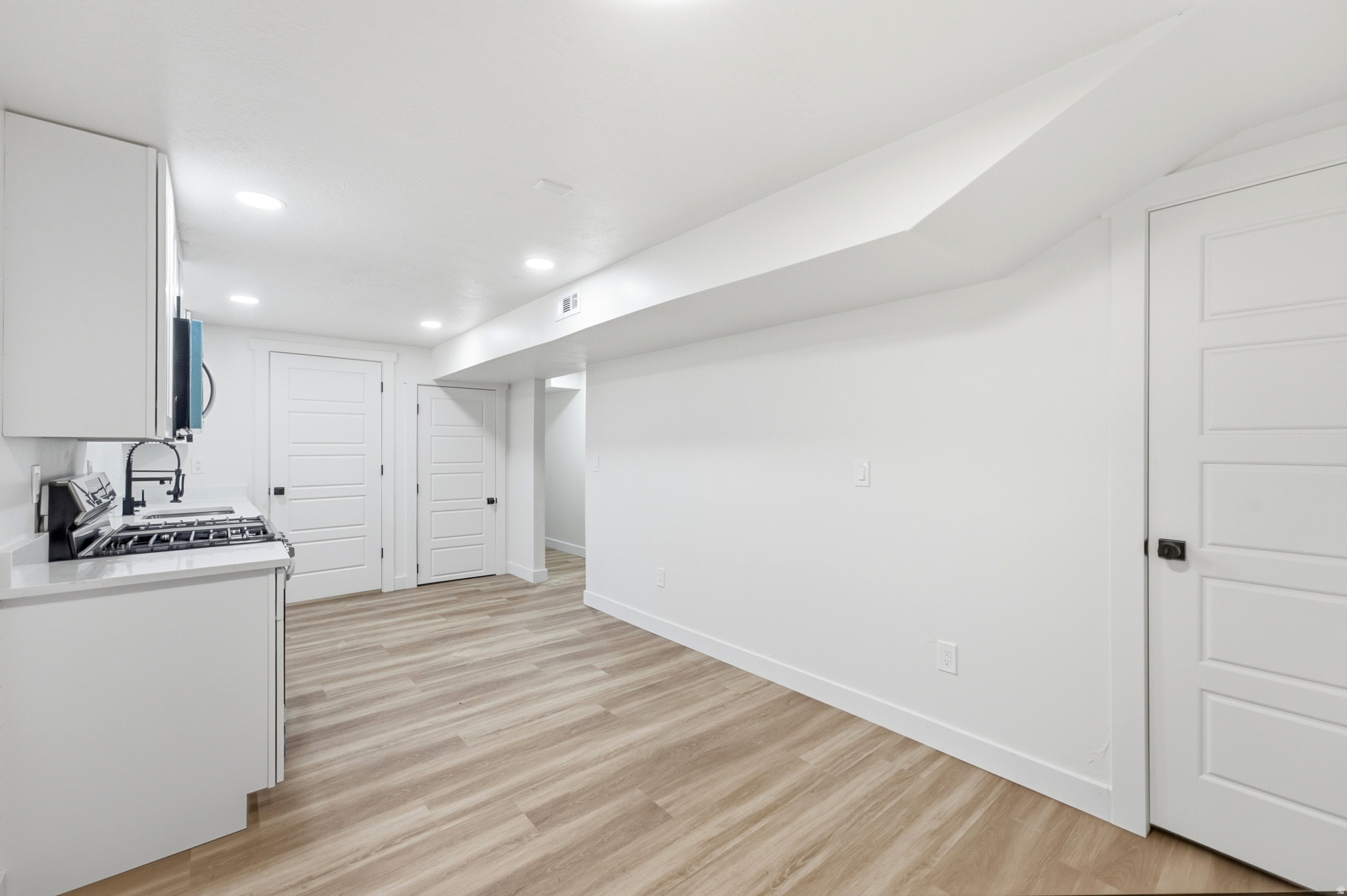 BLAKE HEIGHTS - Residential
