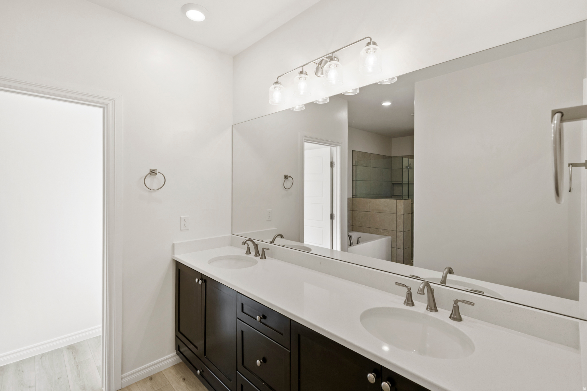 CECITA CREST AT DIVARIO PH 1 - Residential
