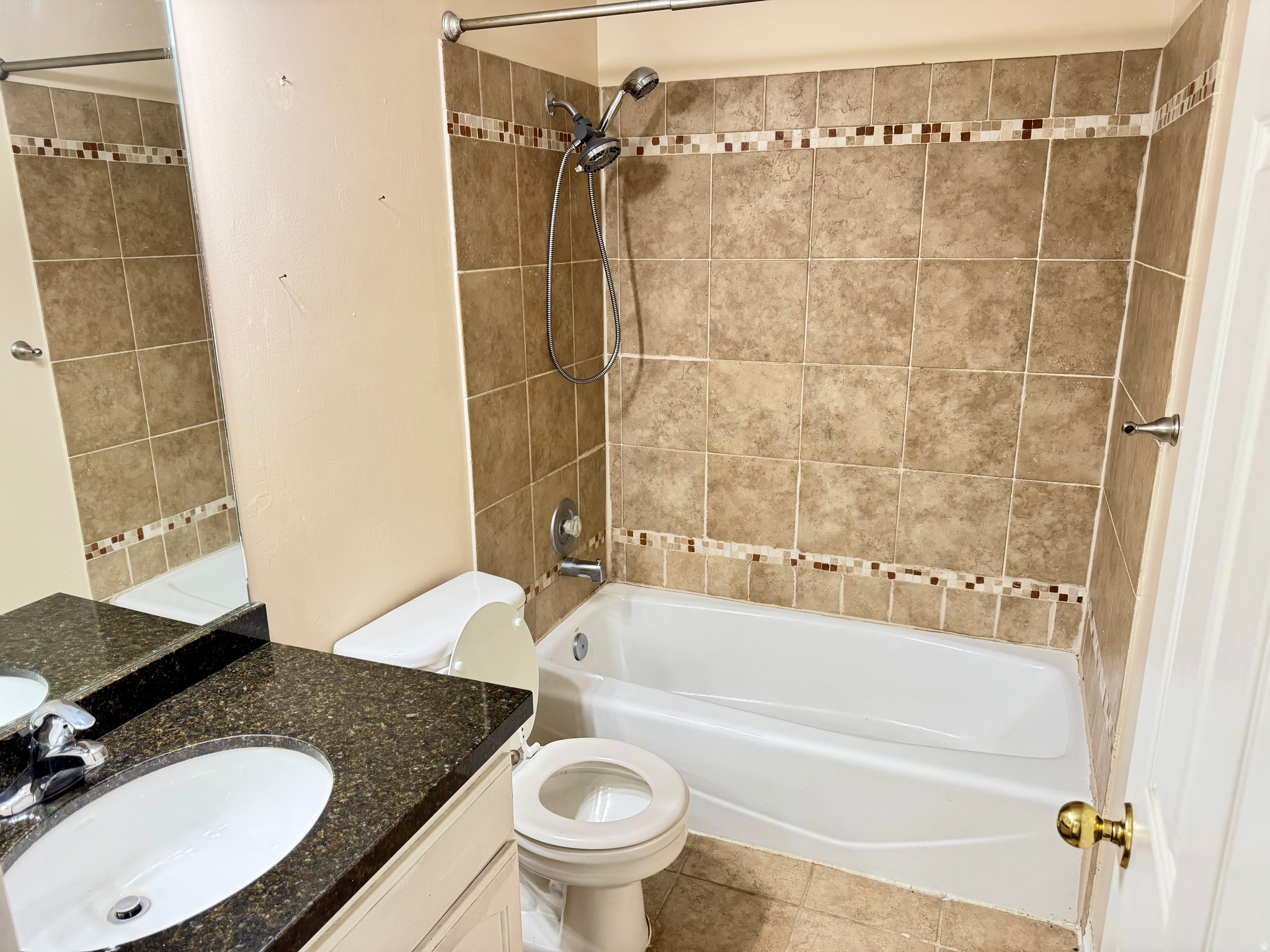 KATIES PLACE - Residential