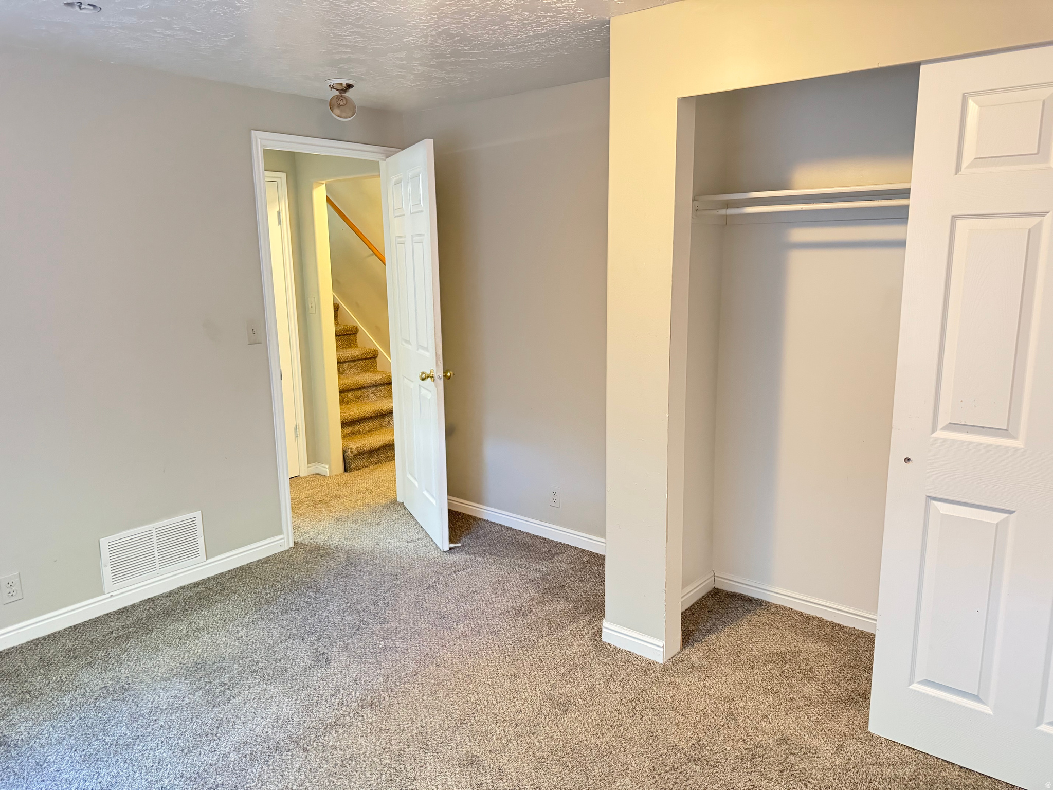 KATIES PLACE - Residential