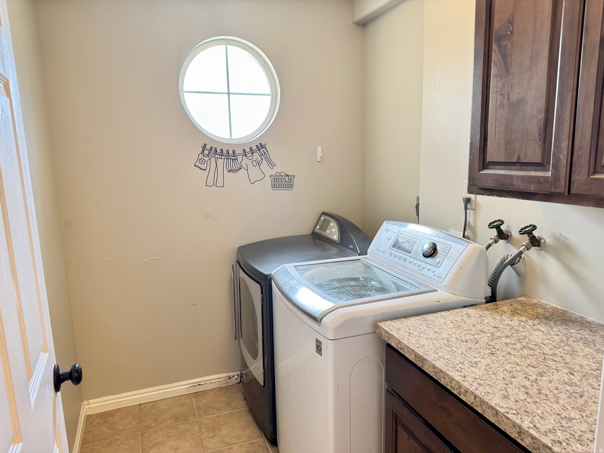 KATIES PLACE - Residential