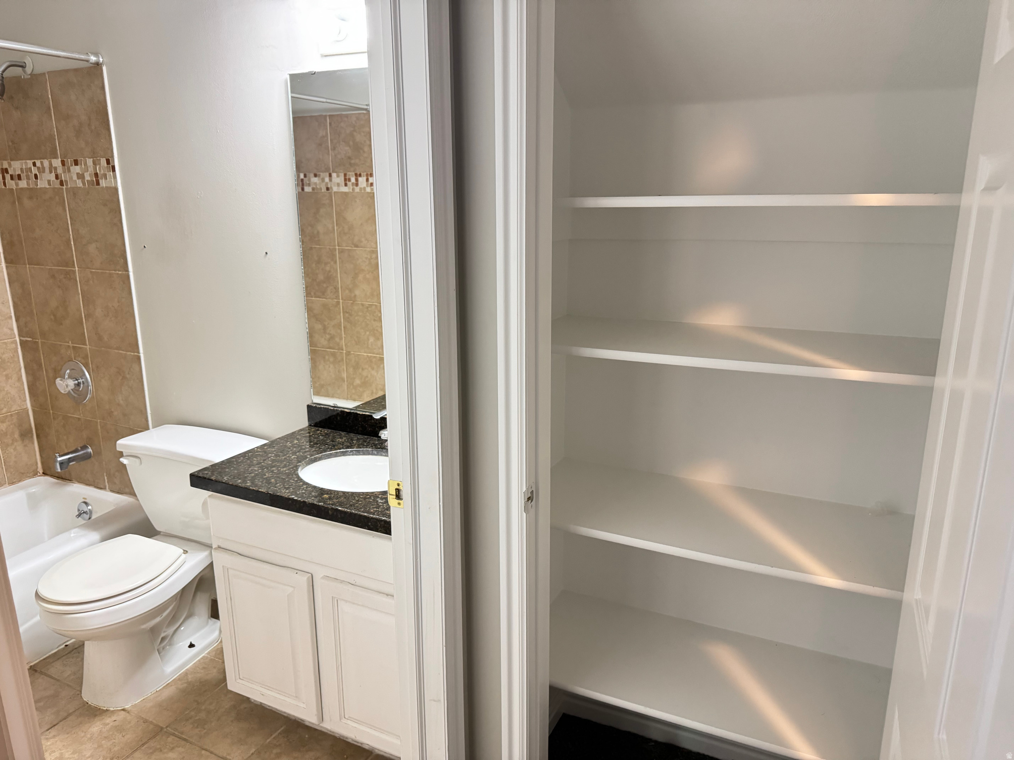 KATIES PLACE - Residential