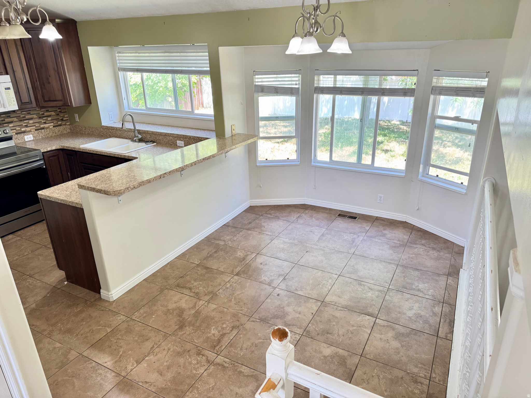 KATIES PLACE - Residential