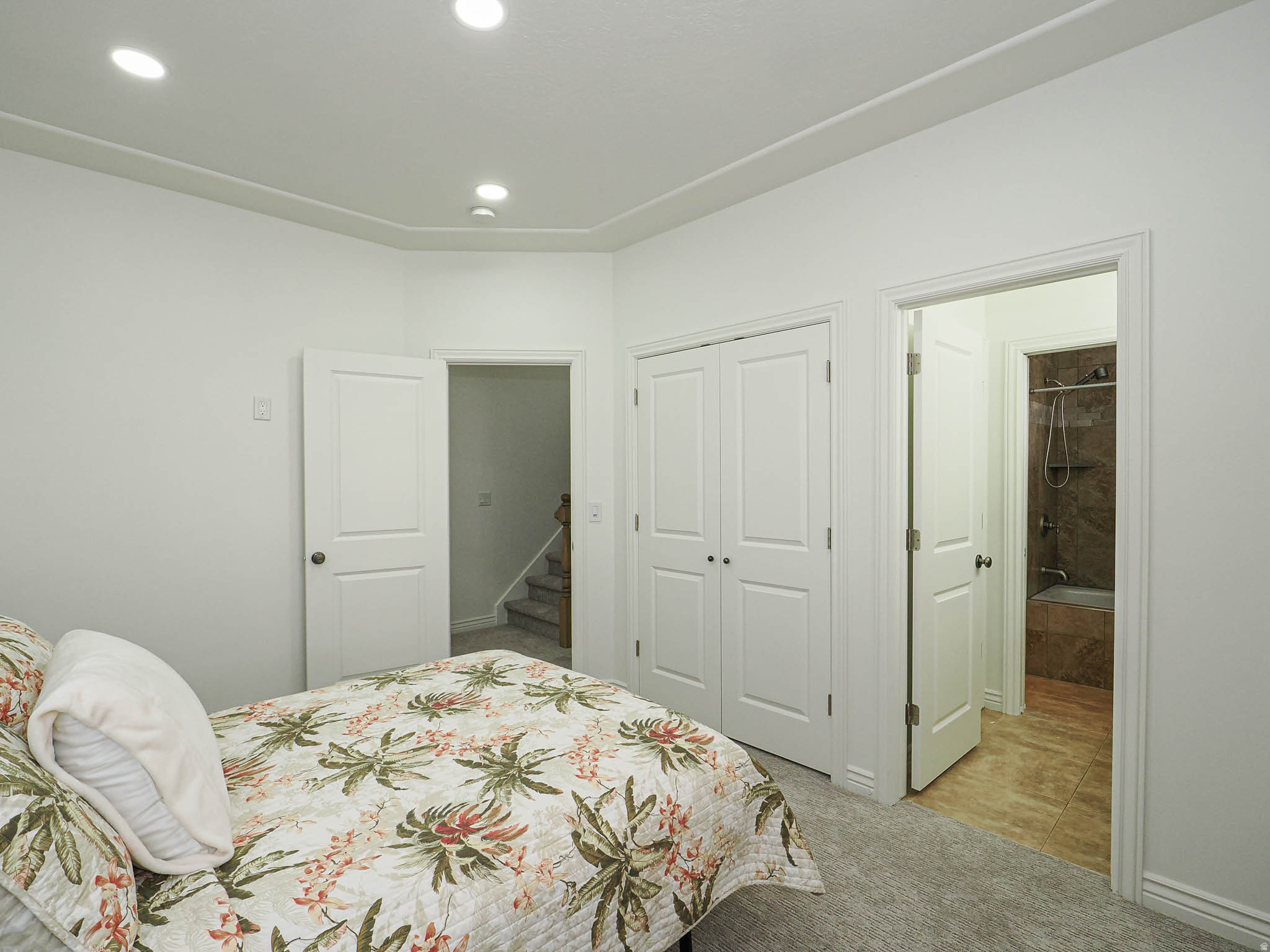 AVANYU ACRES - Residential