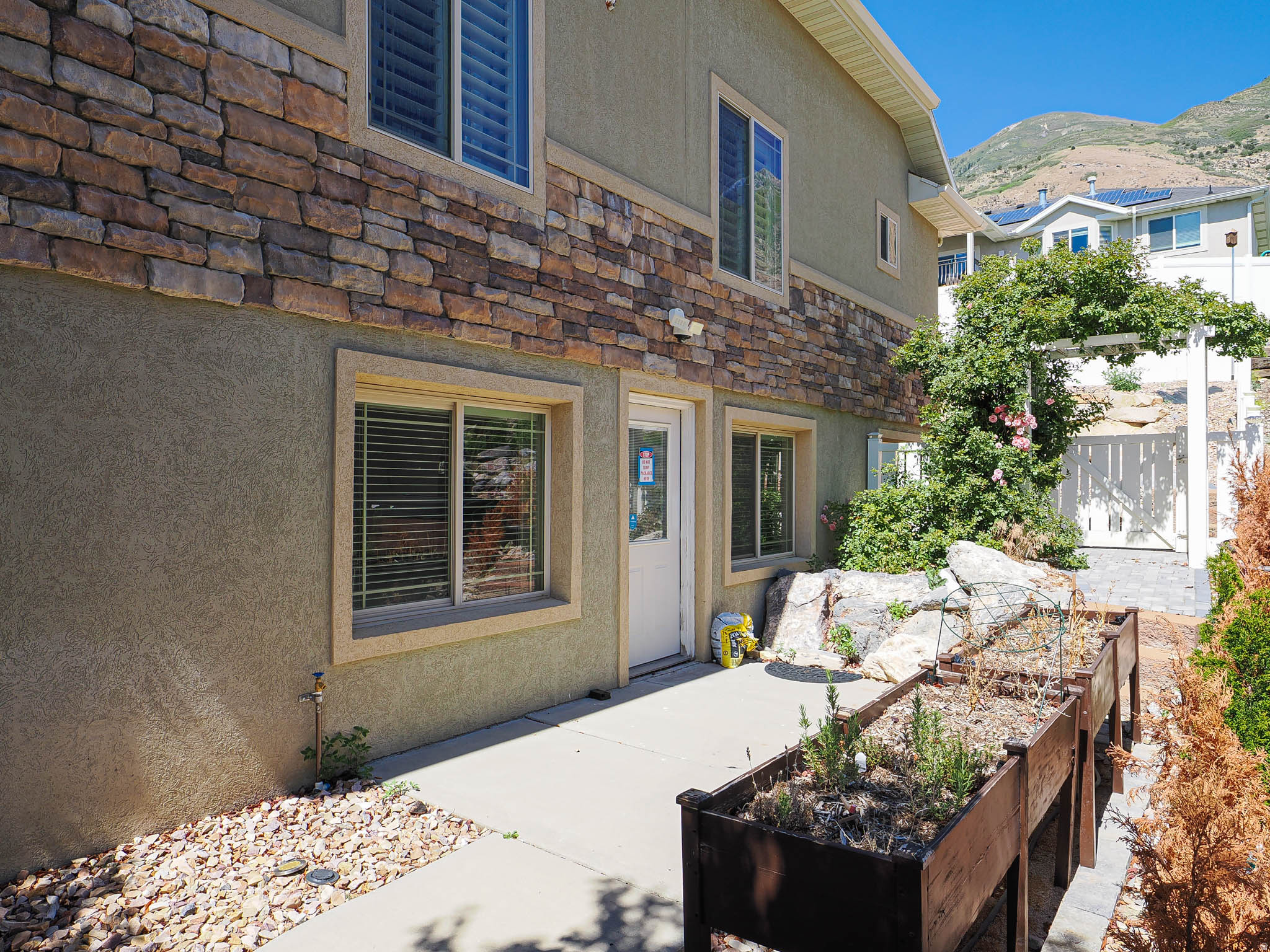 AVANYU ACRES - Residential