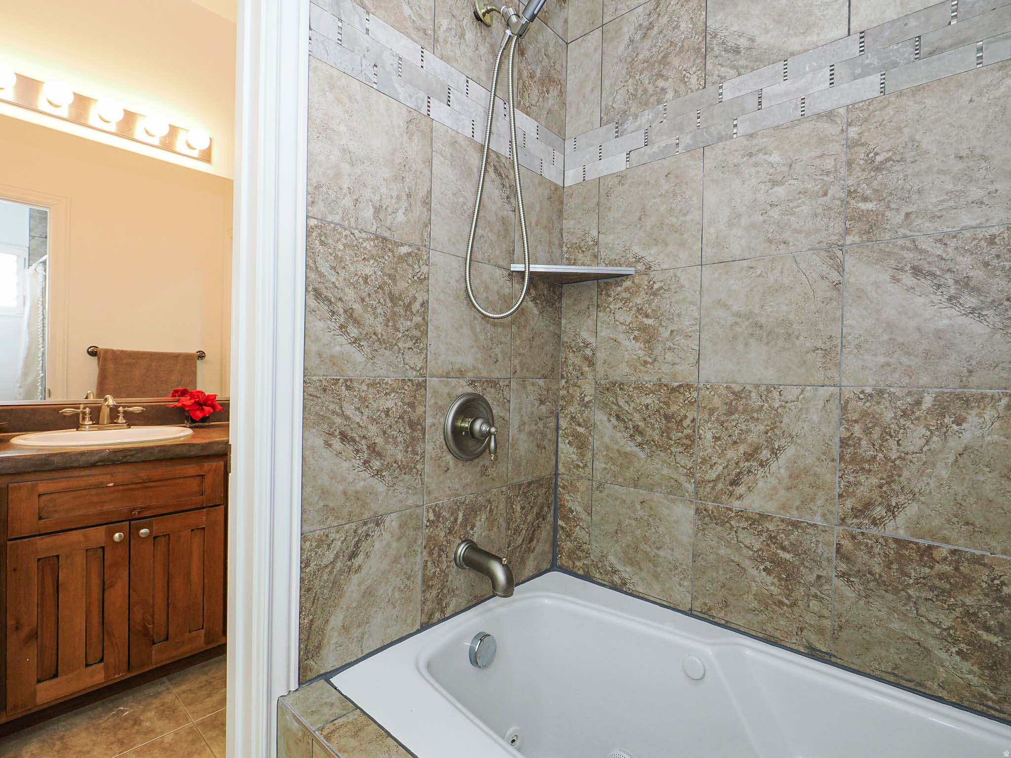 AVANYU ACRES - Residential