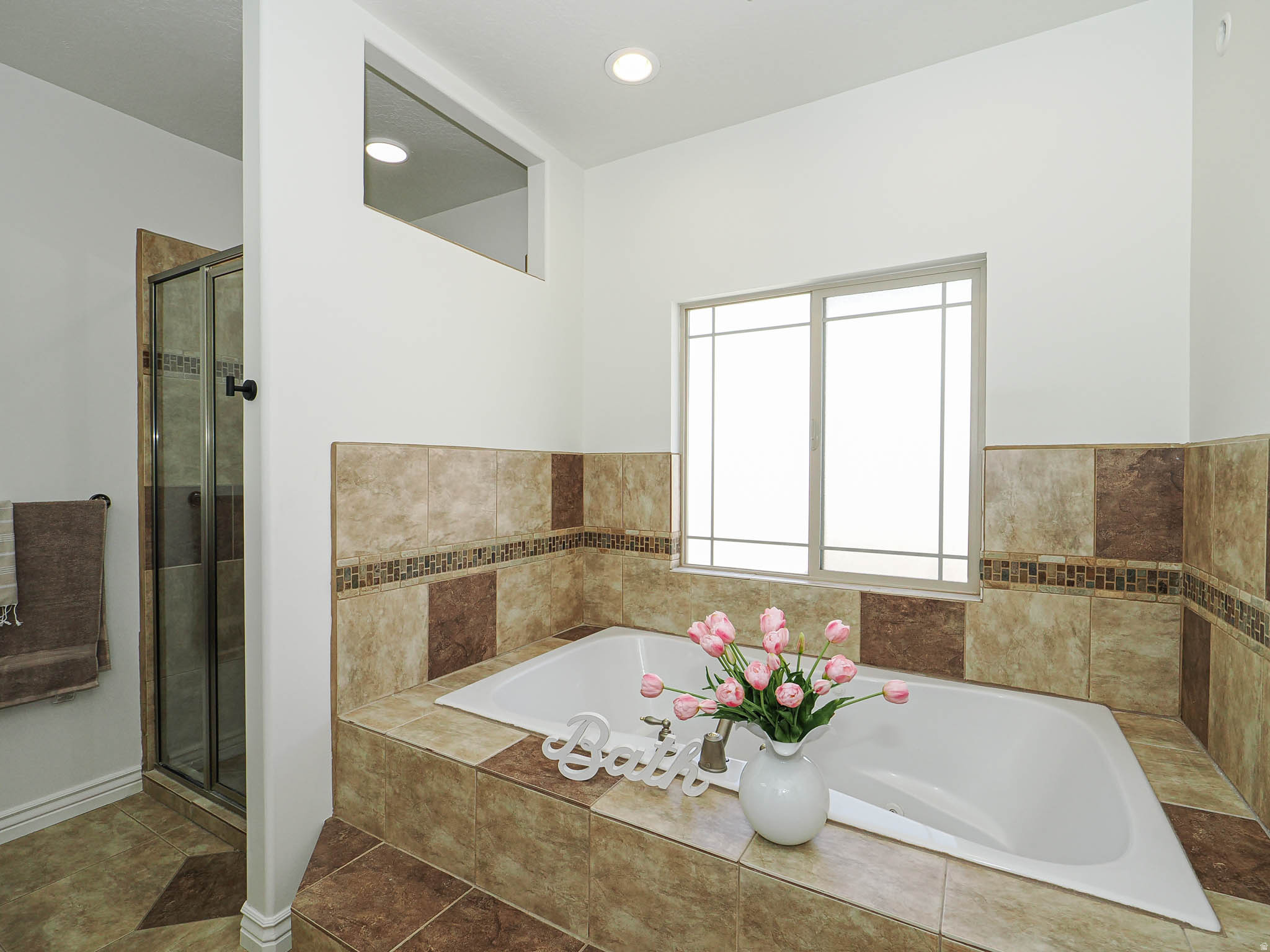 AVANYU ACRES - Residential