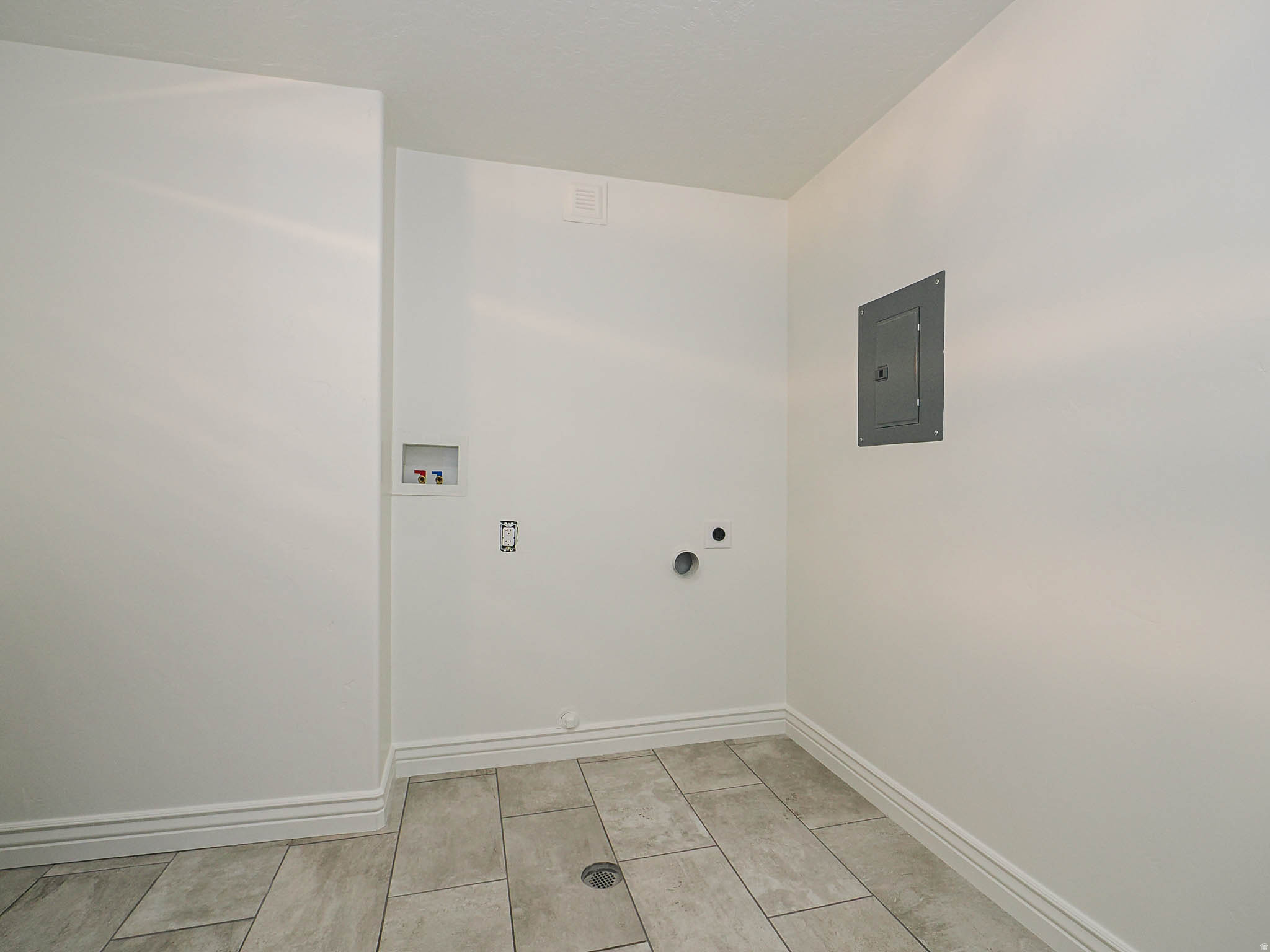 AVANYU ACRES - Residential