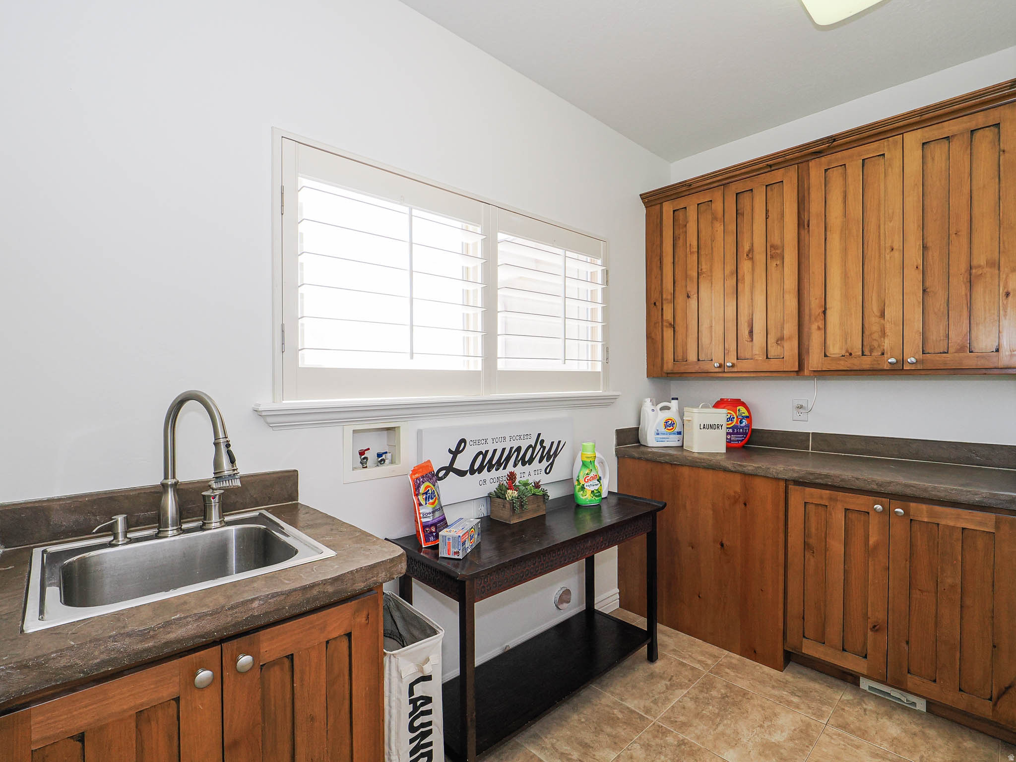 AVANYU ACRES - Residential