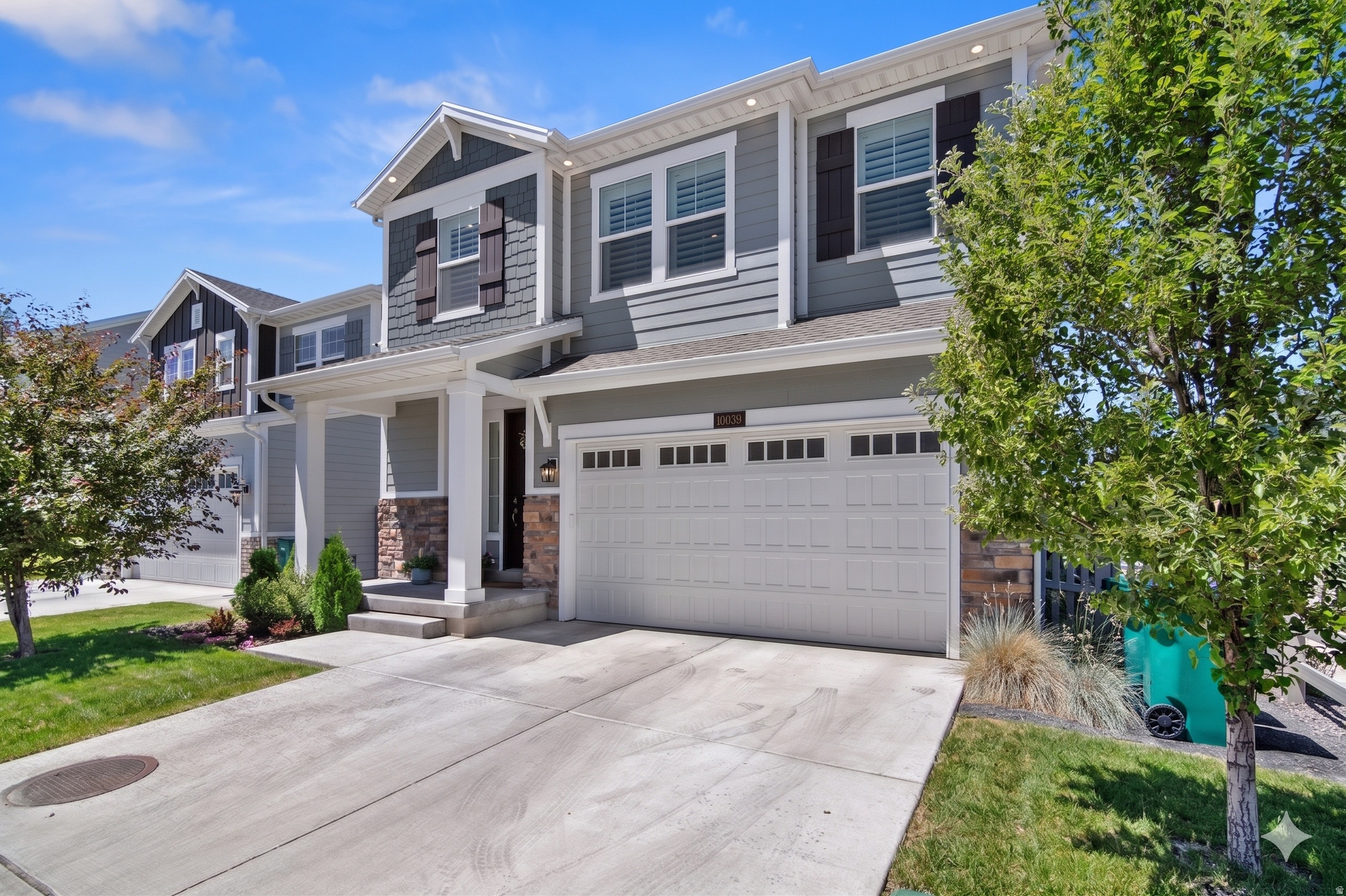 CEDAR CANYON - Residential