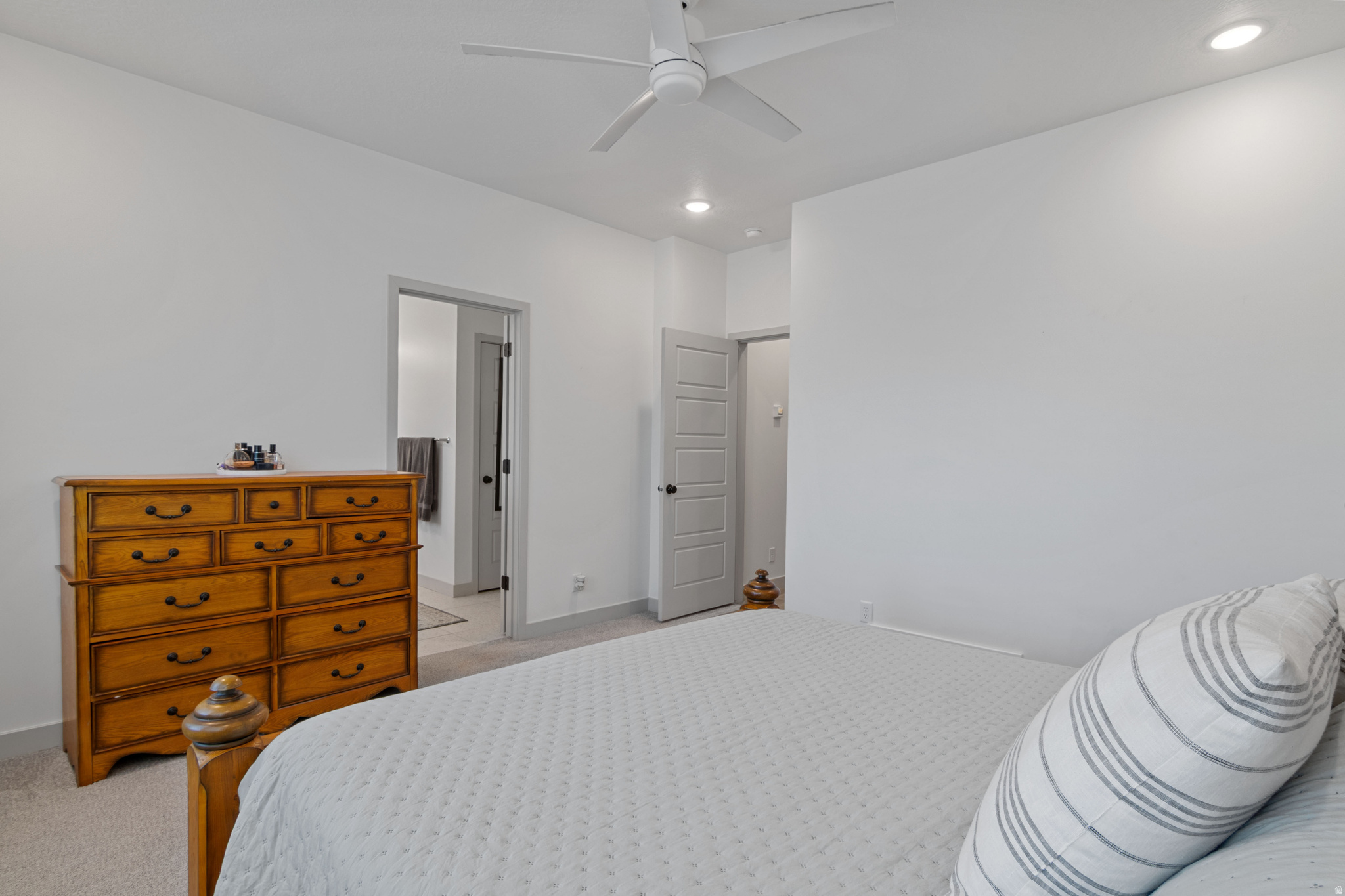 CEDAR CANYON - Residential