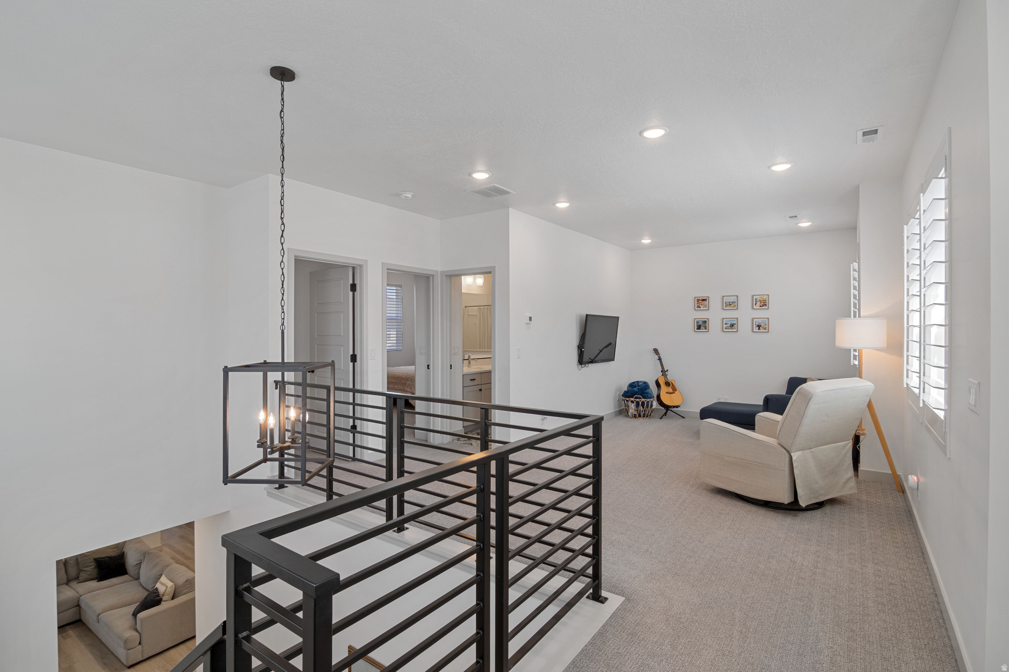 CEDAR CANYON - Residential