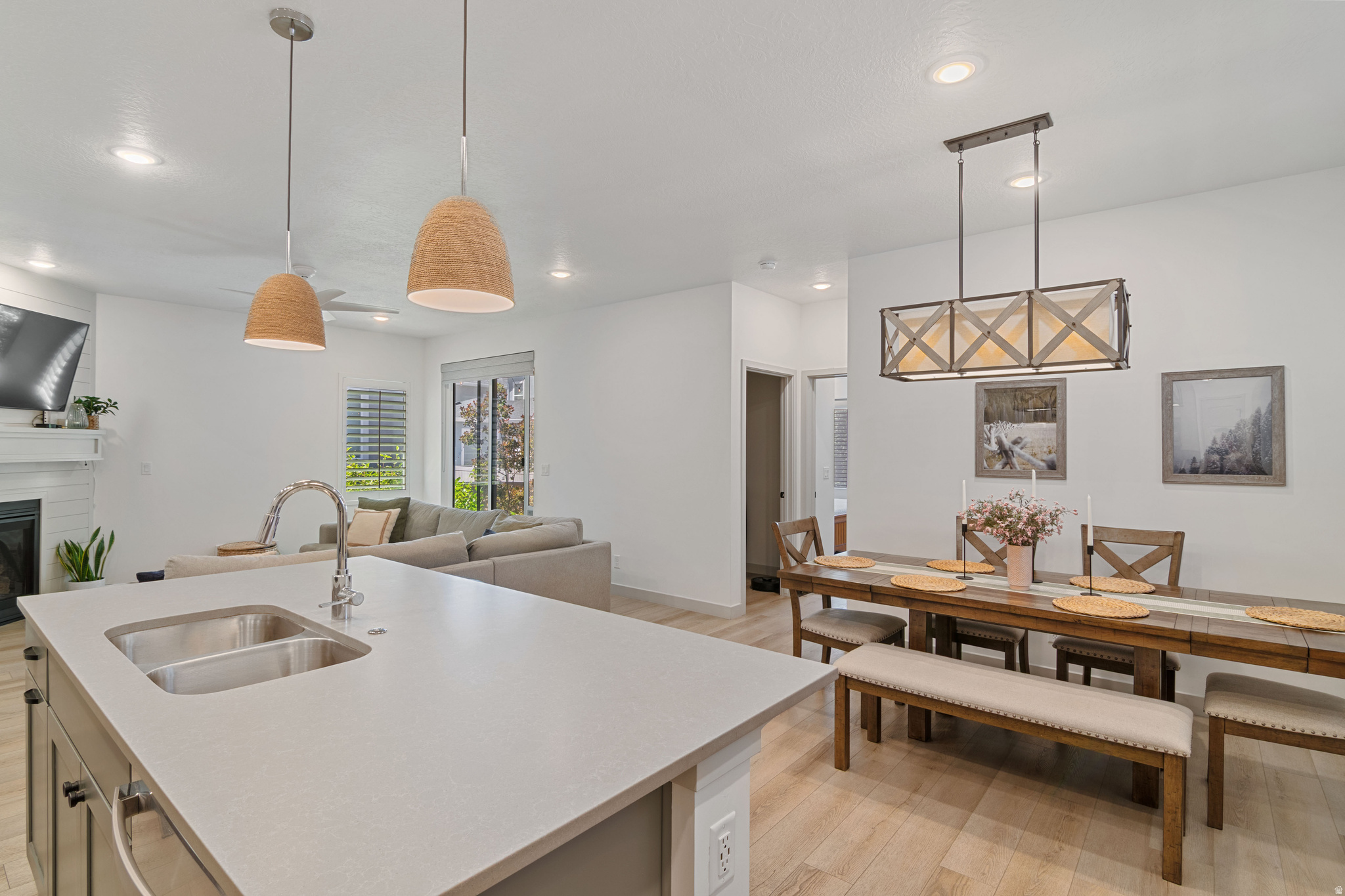 CEDAR CANYON - Residential