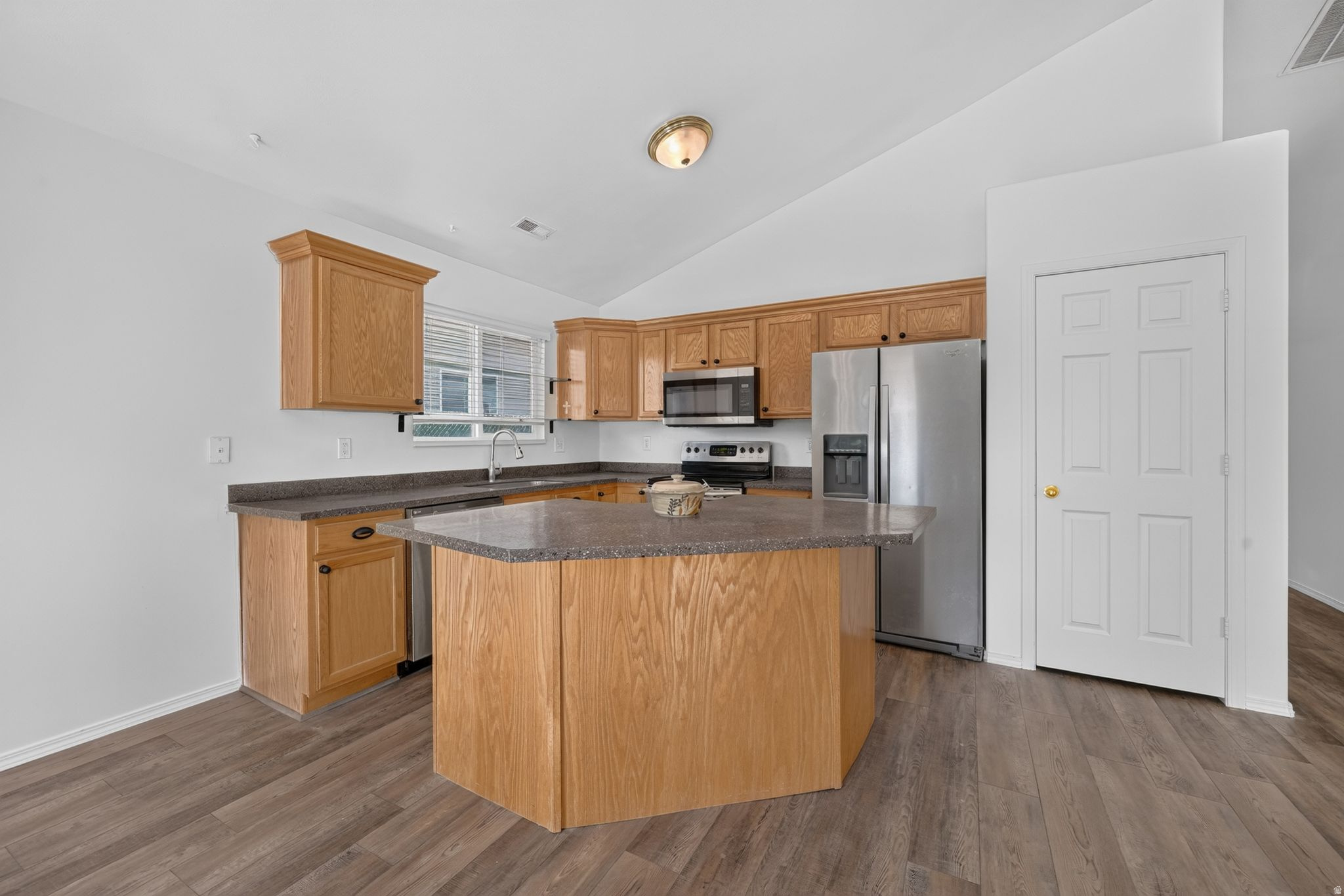 GLEN SUB - Residential