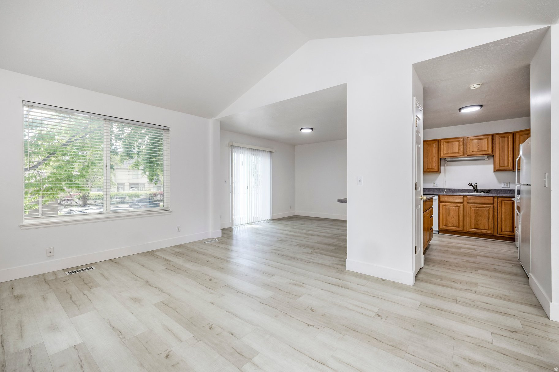 COTTONWOOD COVE OF HOLLADAY - Residential