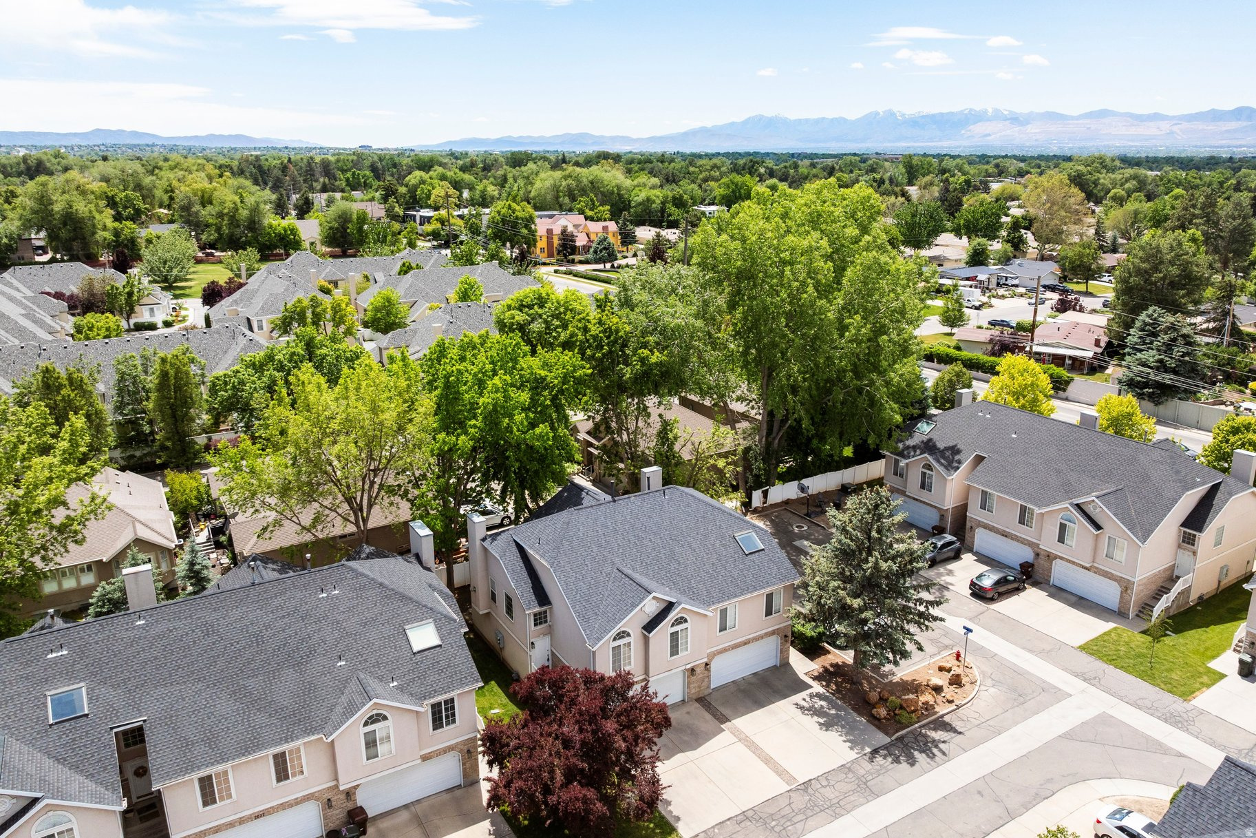 COTTONWOOD COVE OF HOLLADAY - Residential