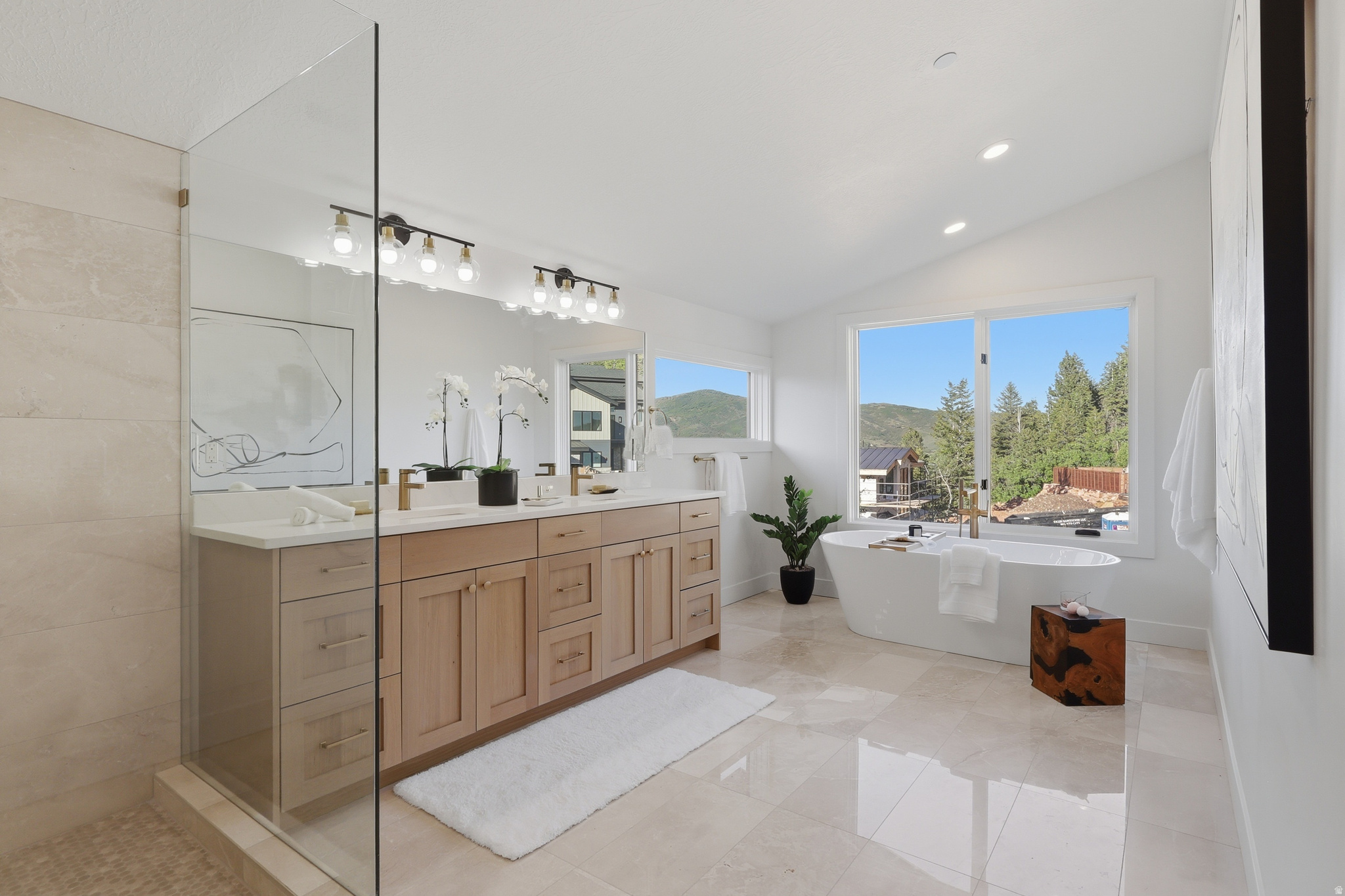 DISCOVERY RIDGE PHASE 3 SUBDIVISION - Residential