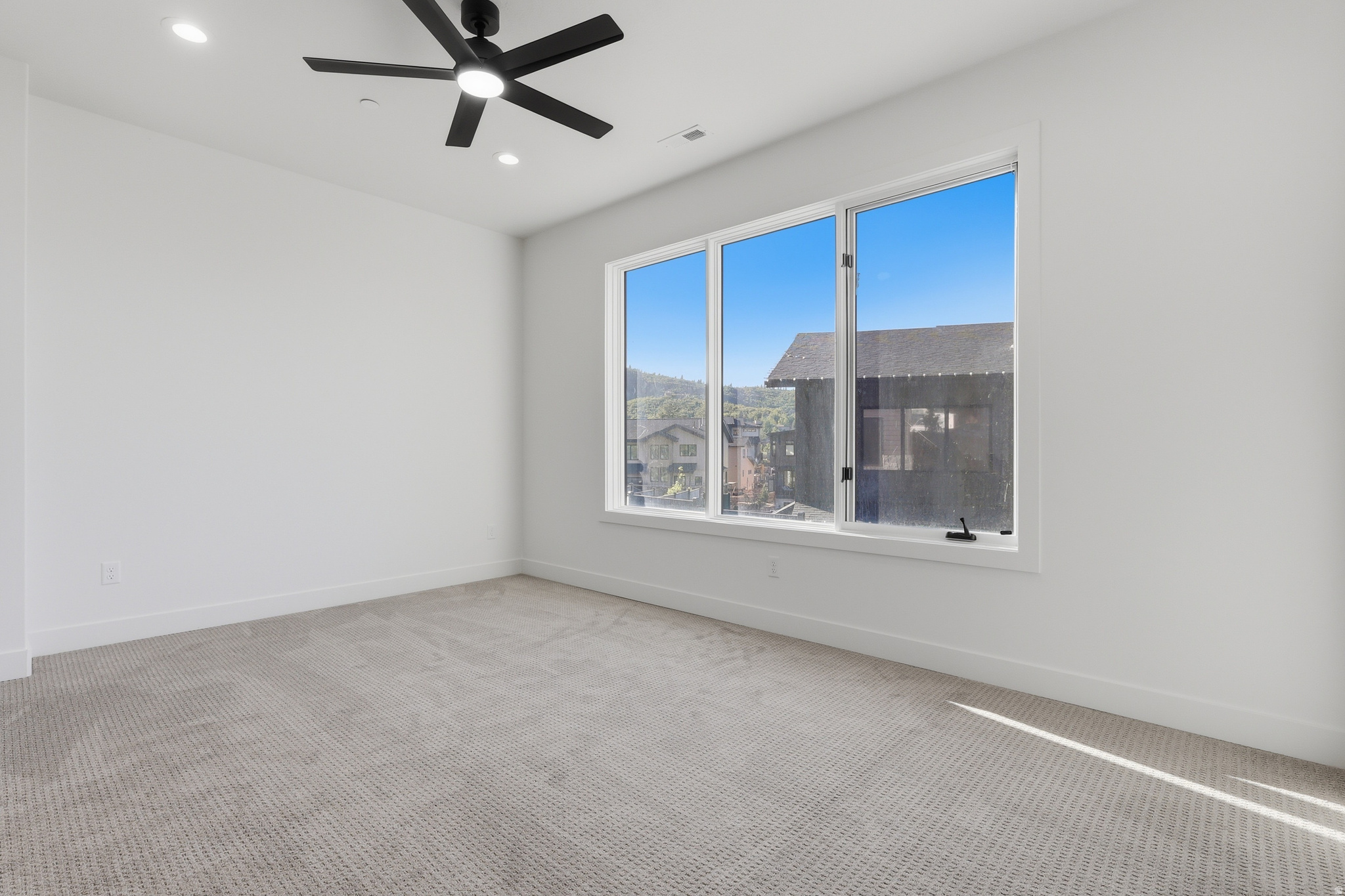 DISCOVERY RIDGE PHASE 3 SUBDIVISION - Residential
