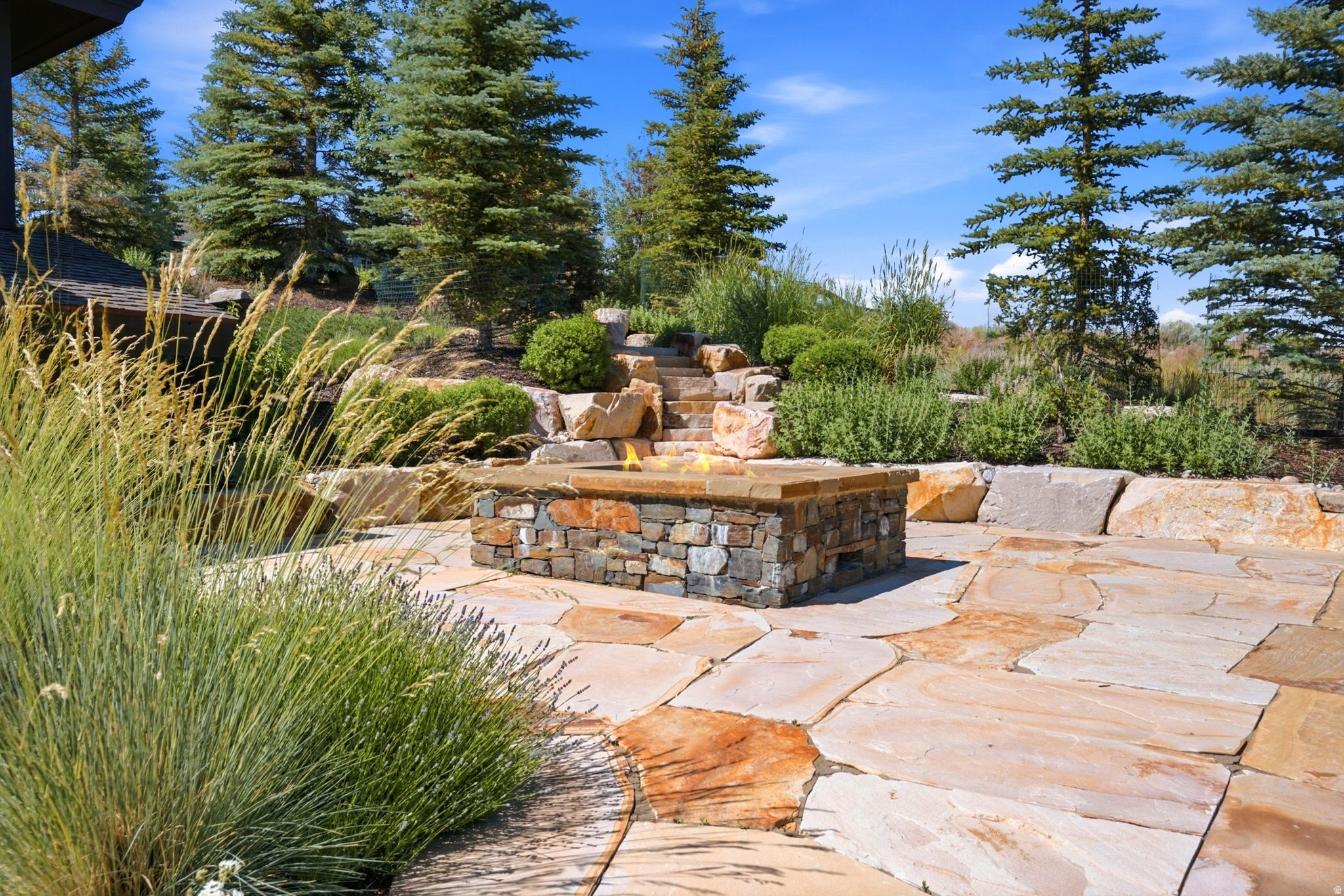 WAPITI CANYON PHASE I SUBDIVISION - Residential