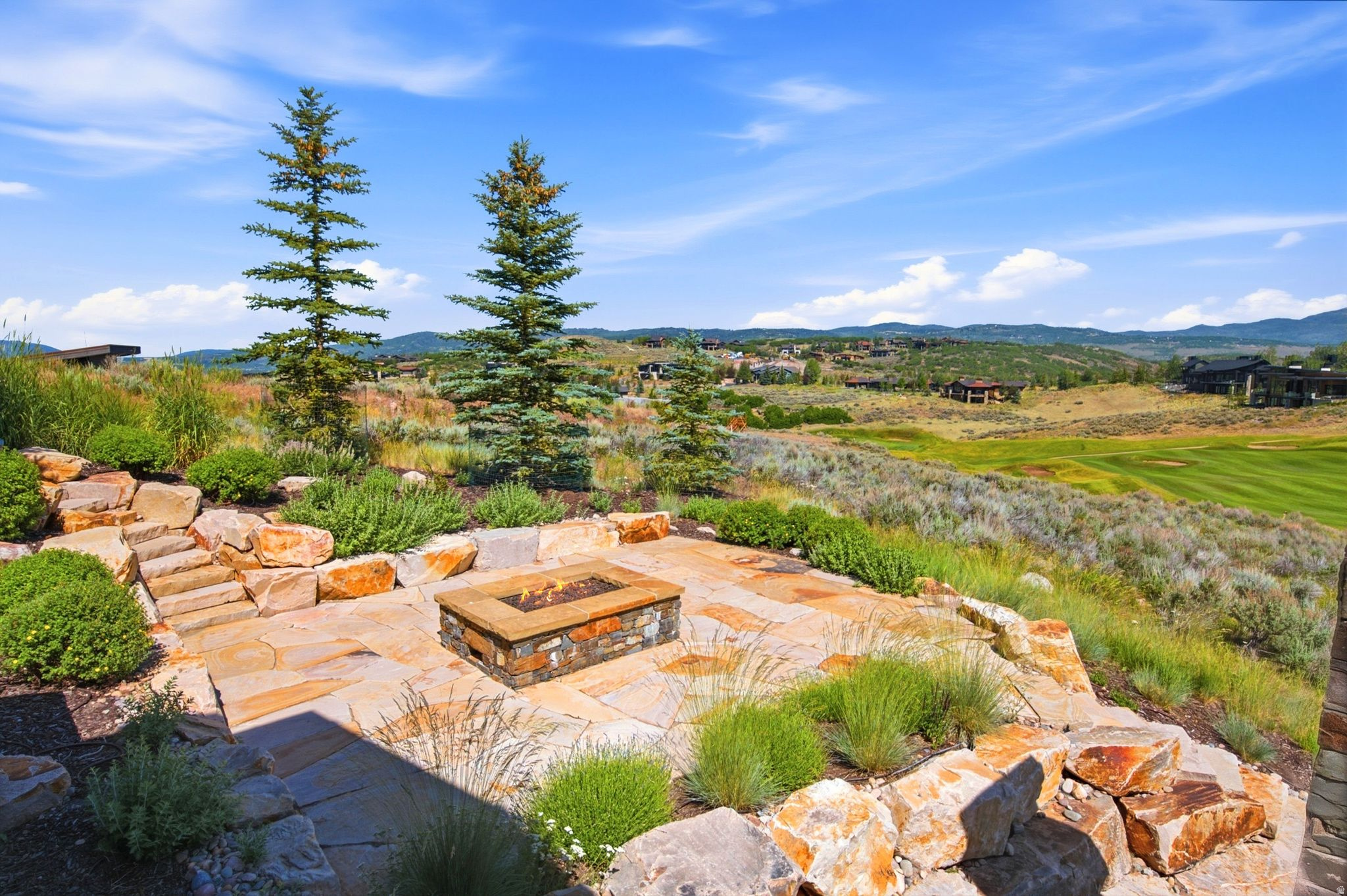 WAPITI CANYON PHASE I SUBDIVISION - Residential
