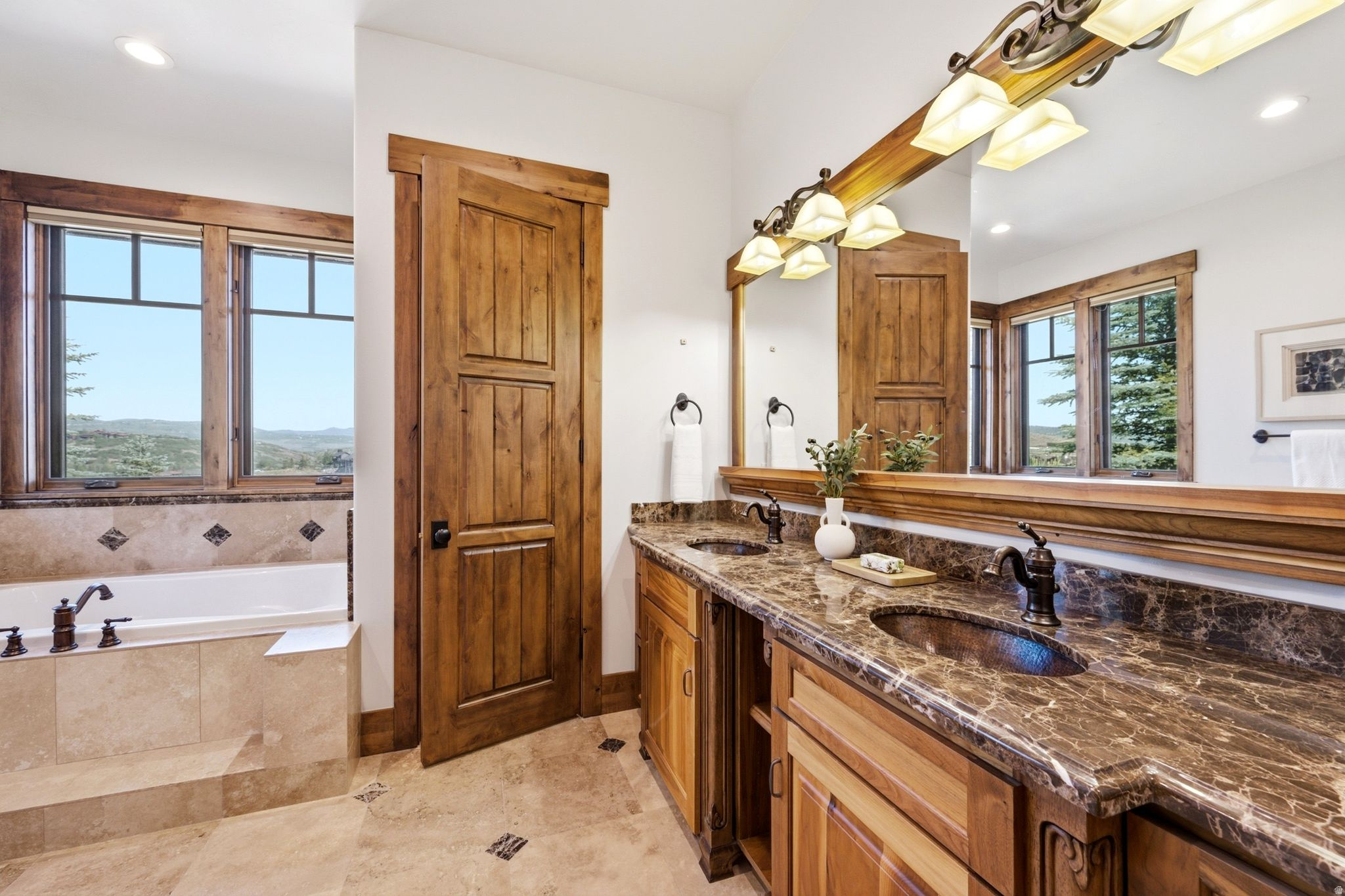 WAPITI CANYON PHASE I SUBDIVISION - Residential